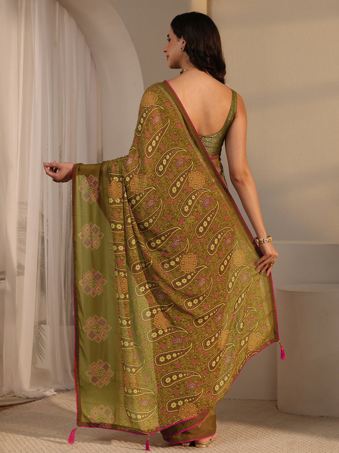Mameraa Olive Green Paisley Printed Georgette Saree