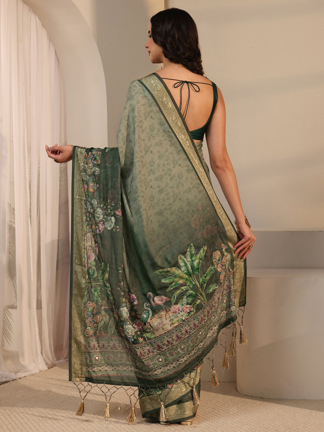 Mameraa Green Floral Printed Silk Blend Tassel Saree
