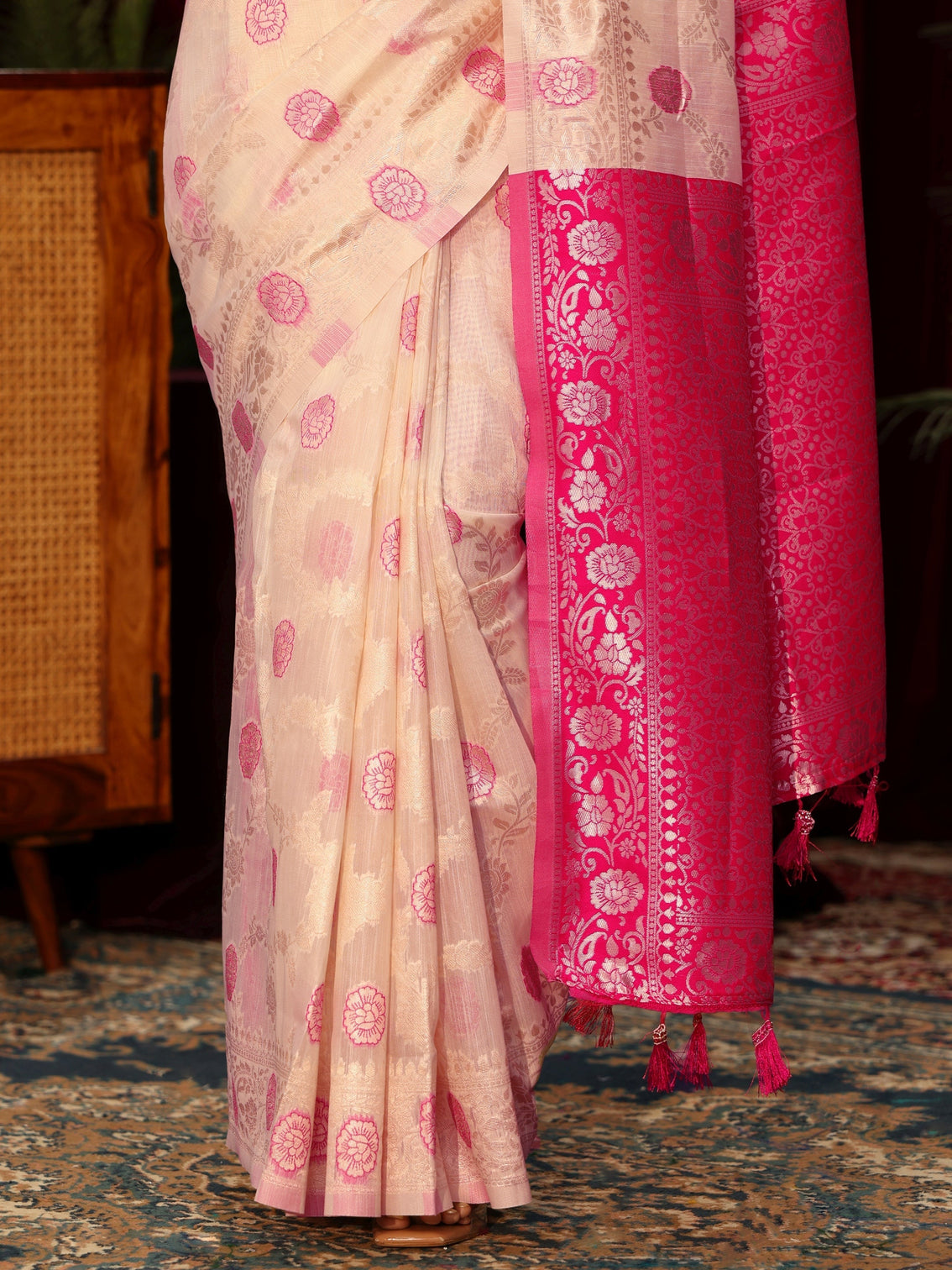 Mameraa Cream Floral Woven Design Silk Blend Tassel Saree