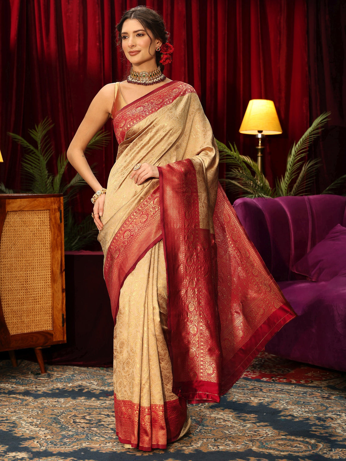 Mameraa Gold Floral Woven Design Silk Blend Saree