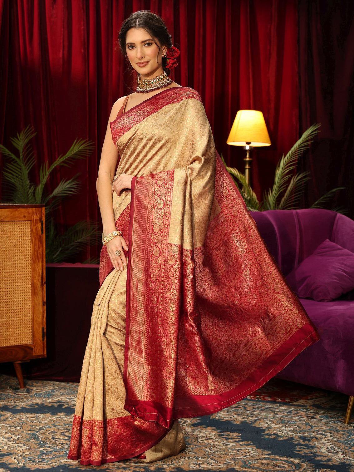 Mameraa Gold Floral Woven Design Silk Blend Saree