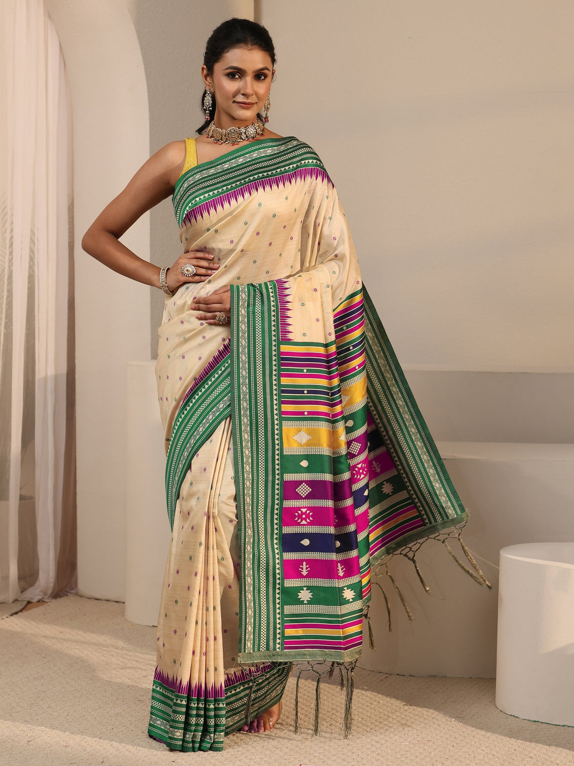 Mameraa Beige Woven Design Silk Blend Tassel Saree with Colour Block Pallu