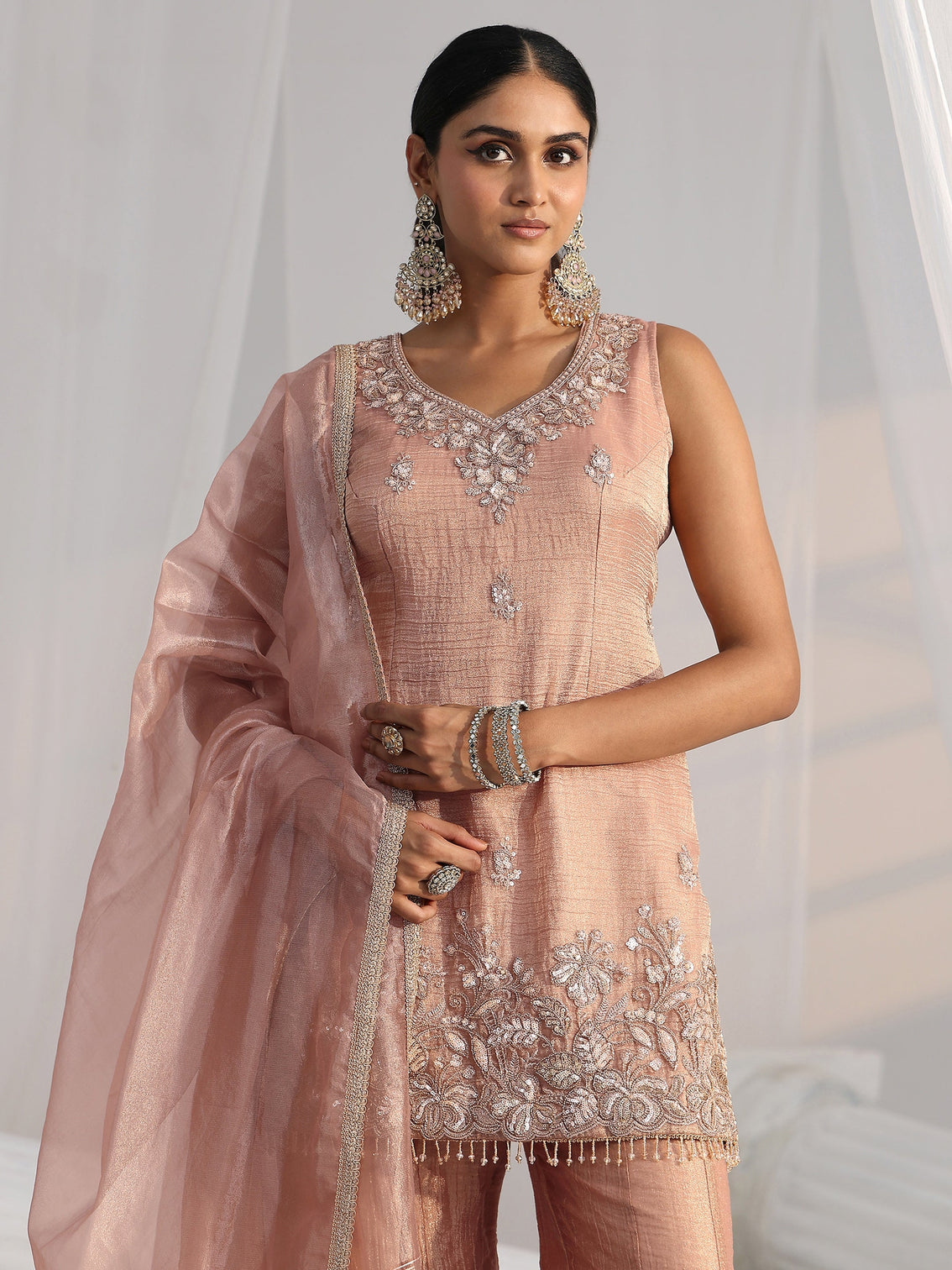 Mameraa Art Peach Floral Embellished Sleeveless Tissue Sharara Suit Set