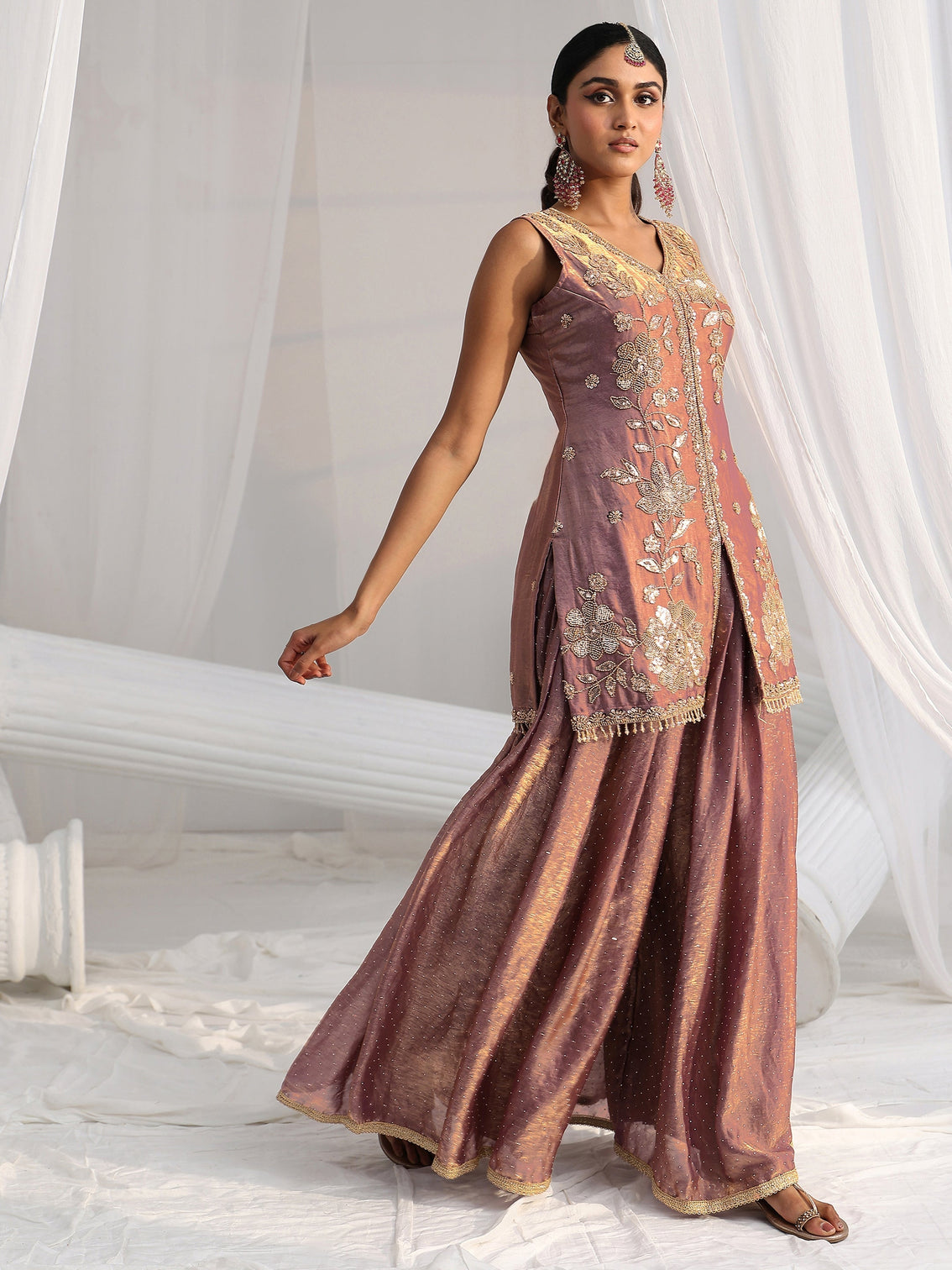 Mameraa Art Mauve Embellished Sleeveless Silk Blend Palazzo Suit Set