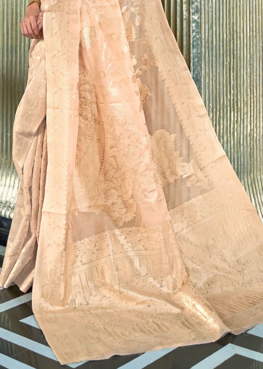 Metallic Gold Zari Woven Designer Silk Saree