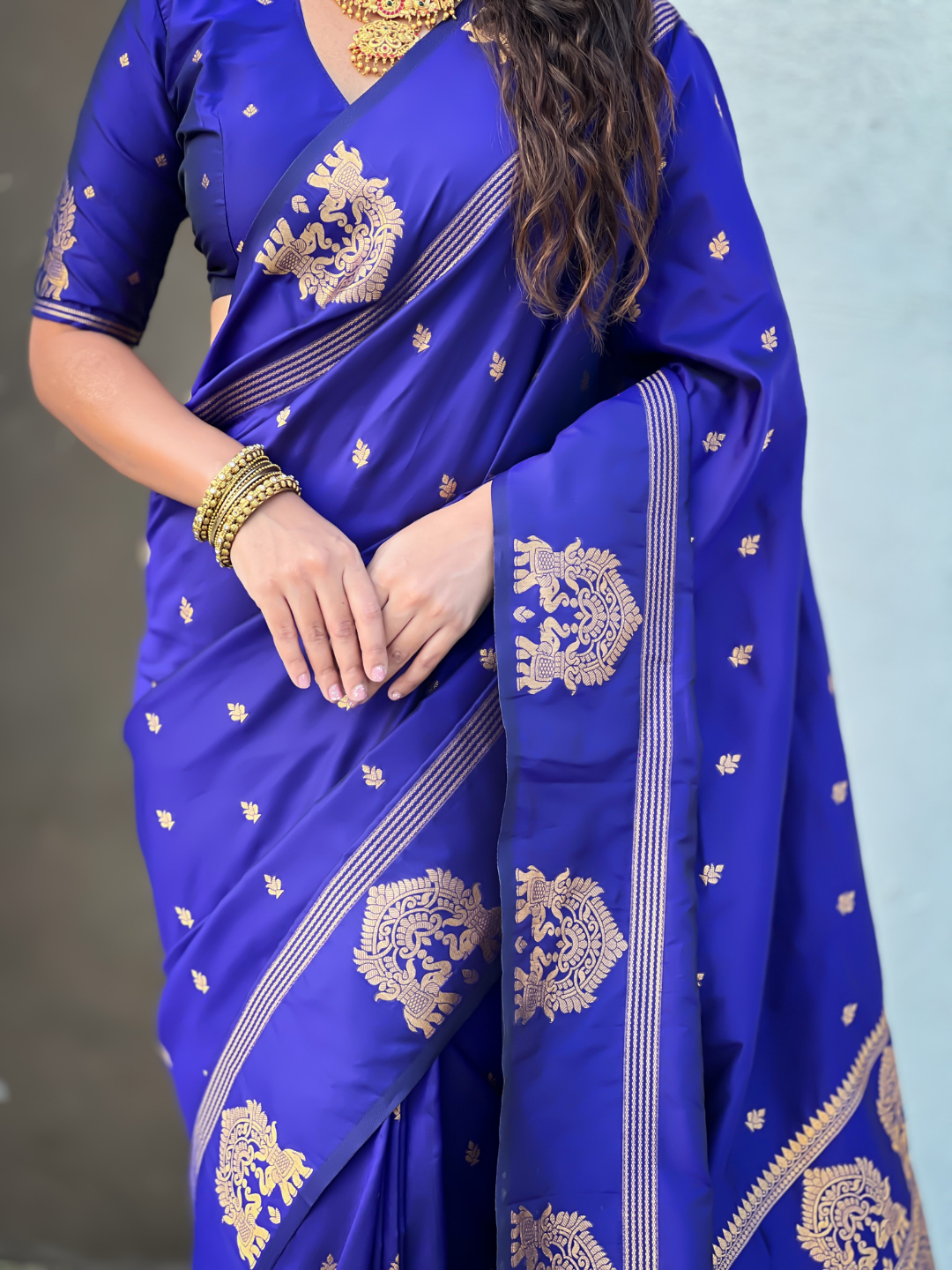 Violet soft silk traditional zari woven saree