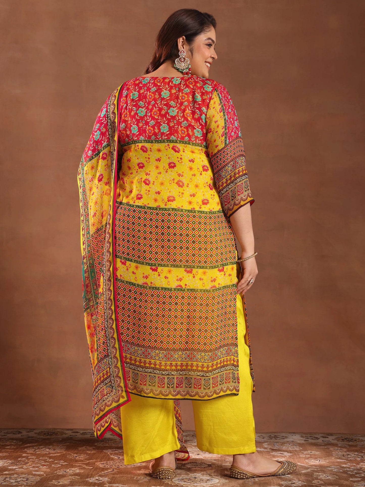Plus Size Mutli Printed Organza Straight Suit With Dupatta