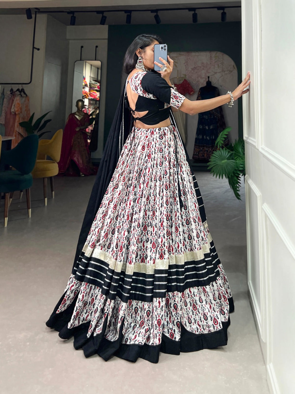 White Cotton Chaniya Choli Set for Bewitching Navratri Celebrations