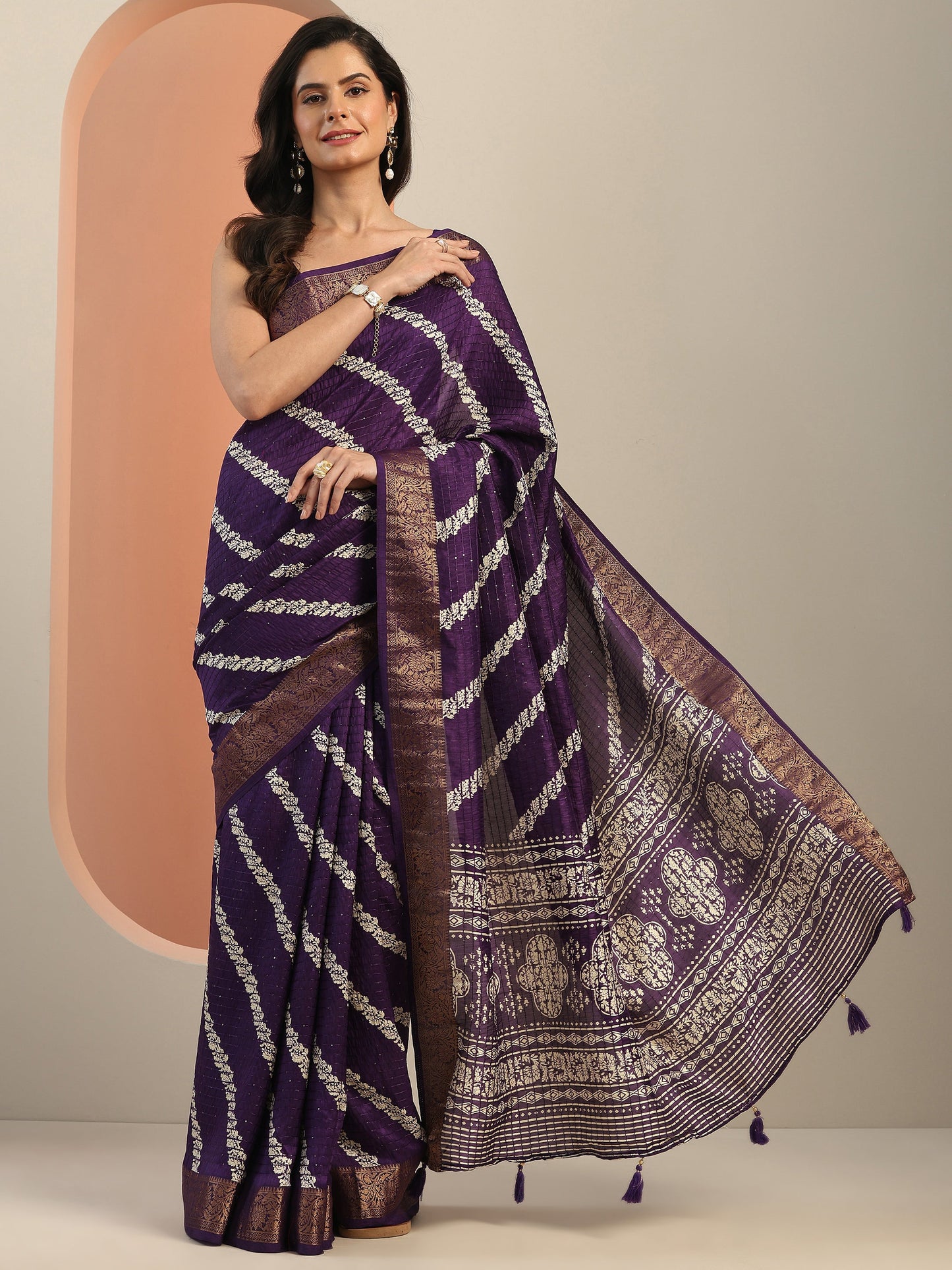 Libas Purple Printed Silk Blend Saree With Unstitched Blouse Piece