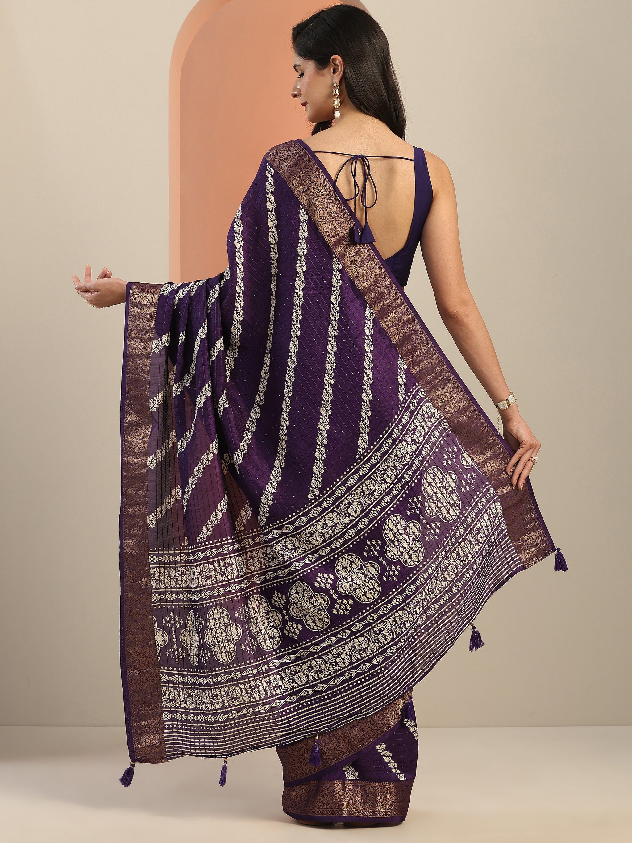 Libas Purple Printed Silk Blend Saree With Unstitched Blouse Piece