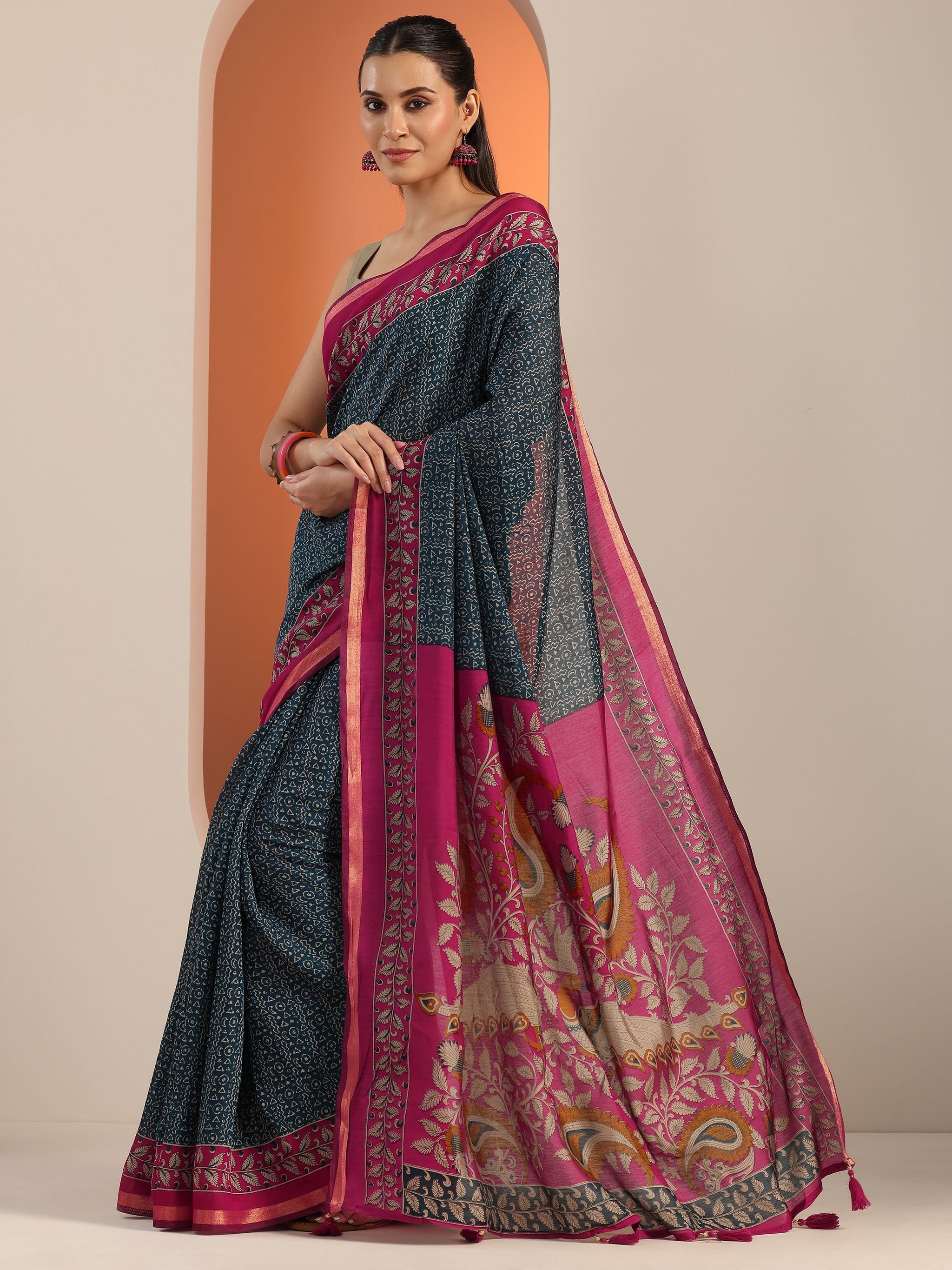 Libas Teal Printed Cotton Blend Saree With Unstitched Blouse Piece