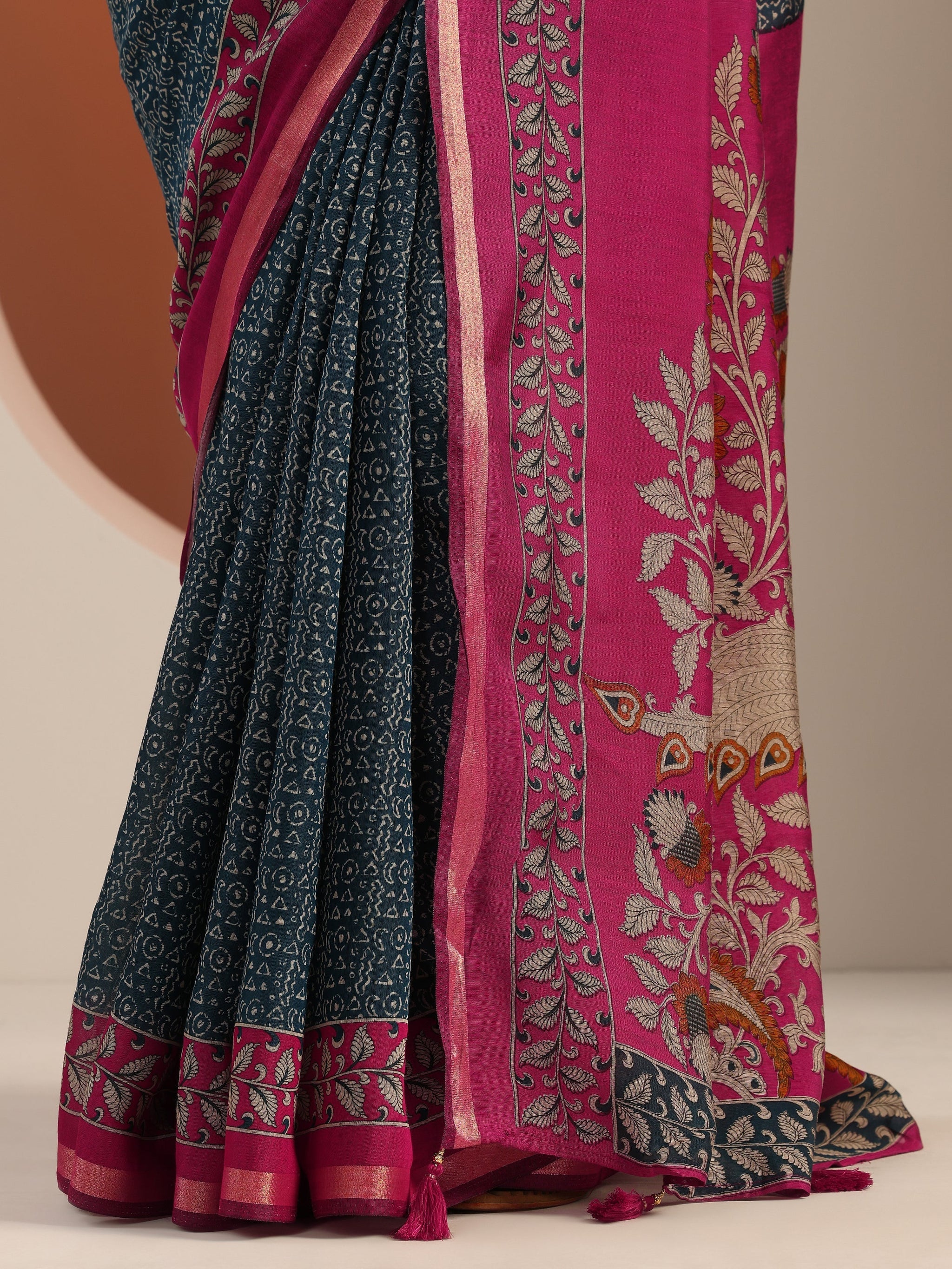 Libas Teal Printed Cotton Blend Saree With Unstitched Blouse Piece