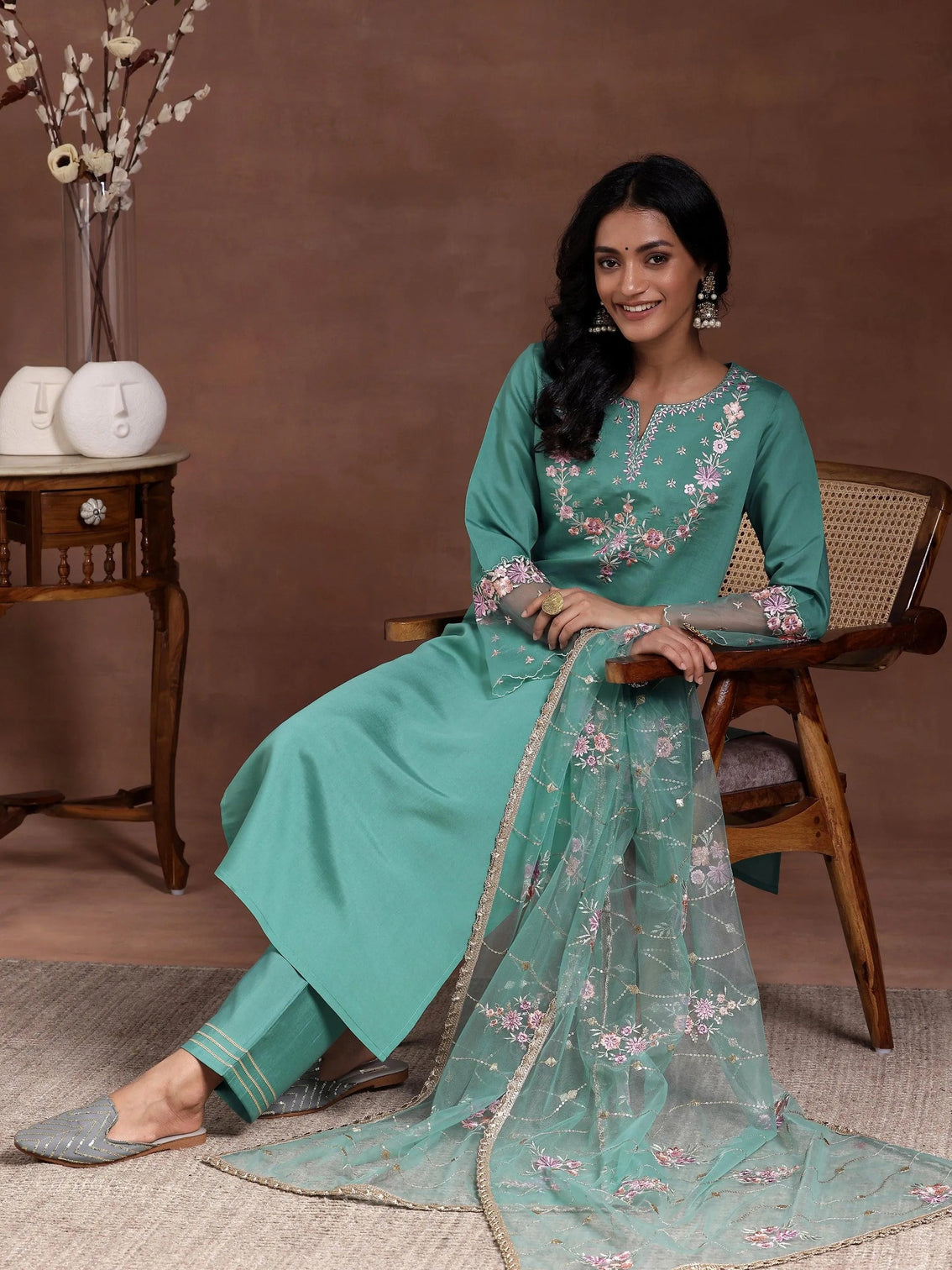 Mameraa Green Yoke Design Silk Blend Straight Suit With Dupatta