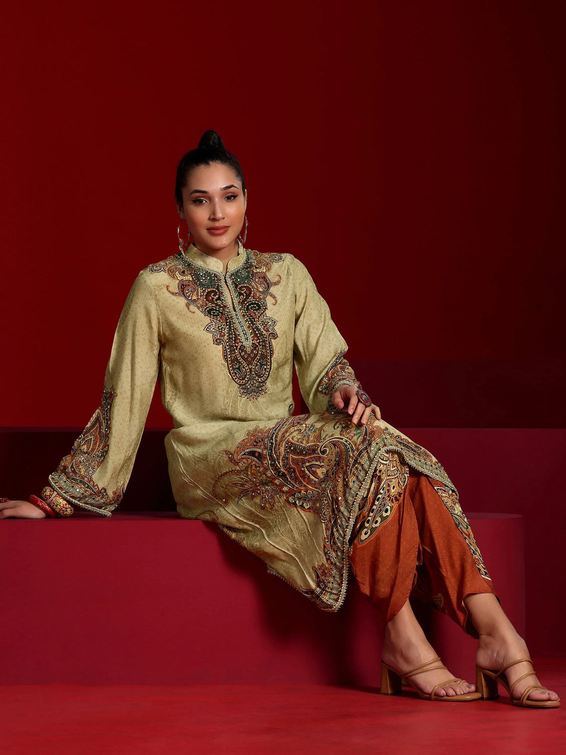 Mameraa Art Beige Printed Silk Blend Co-Ords