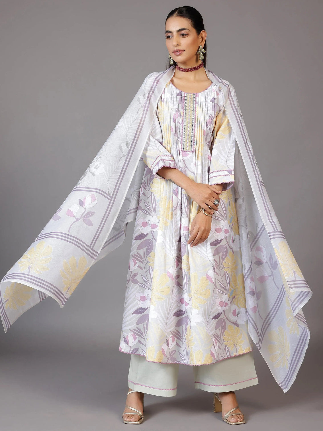 Mameraa Grey Printed Cotton Blend A-Line Kurta With Palazzos & Dupatta