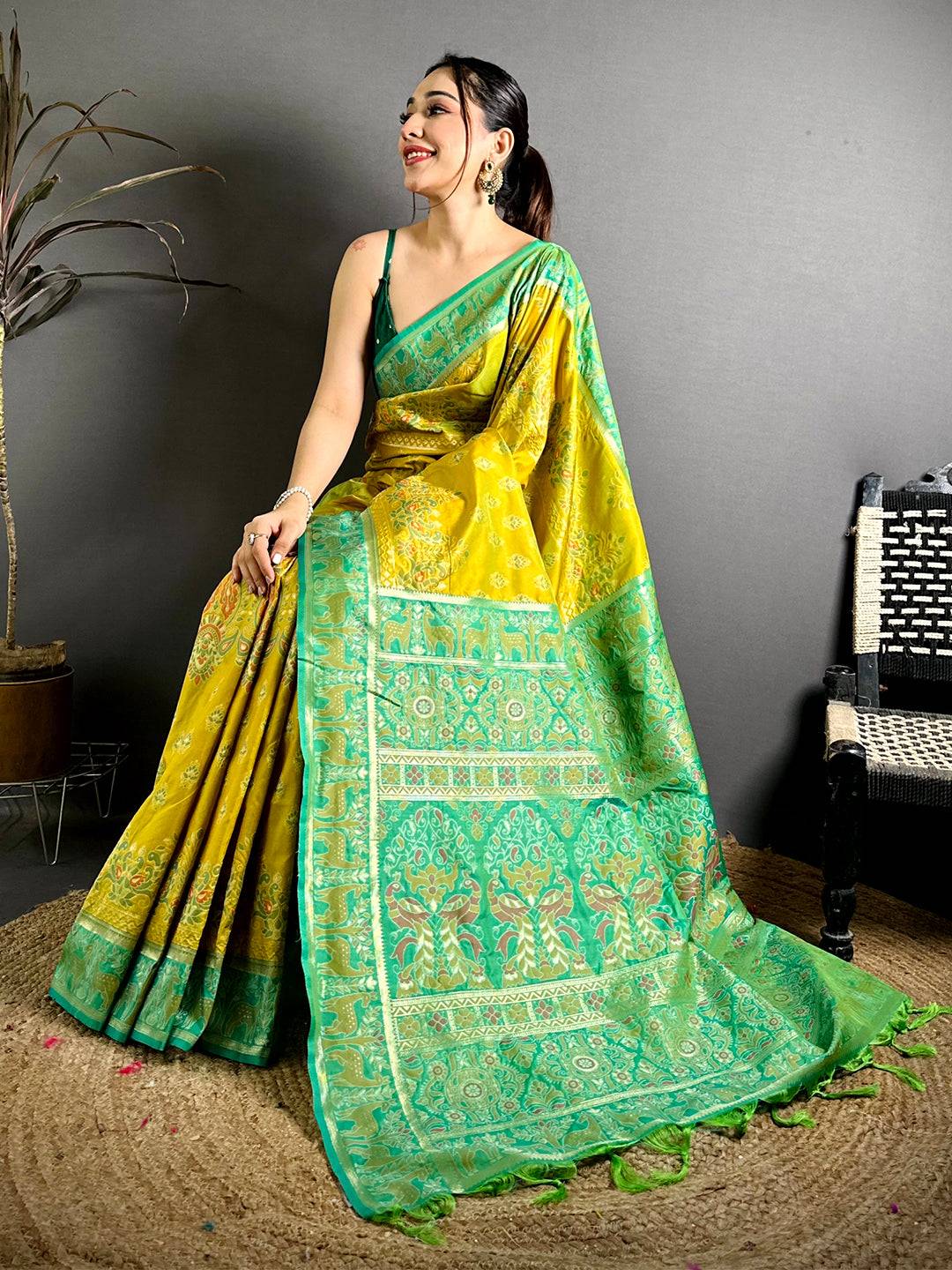 Exclusive Ikkat Pashmina Resham Soft Silk Saree