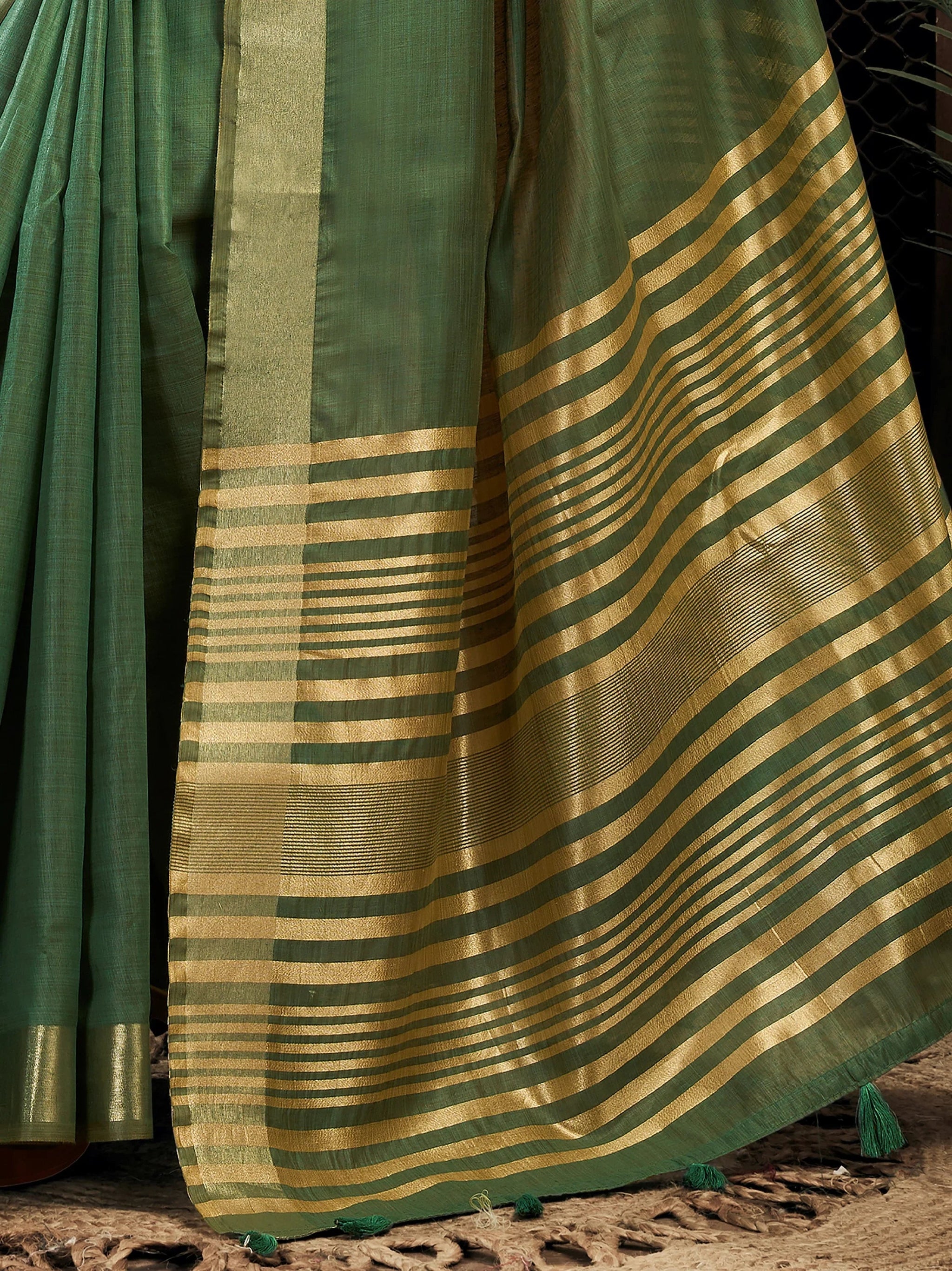 Precious Green Zari Weaving Cotton Casual Wear Saree With Blouse