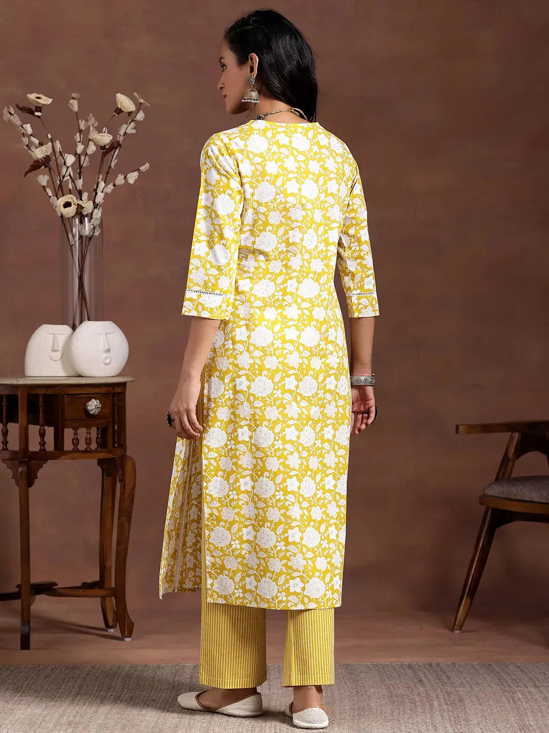 Mameraa Yellow Printed Cotton Straight Kurta Set