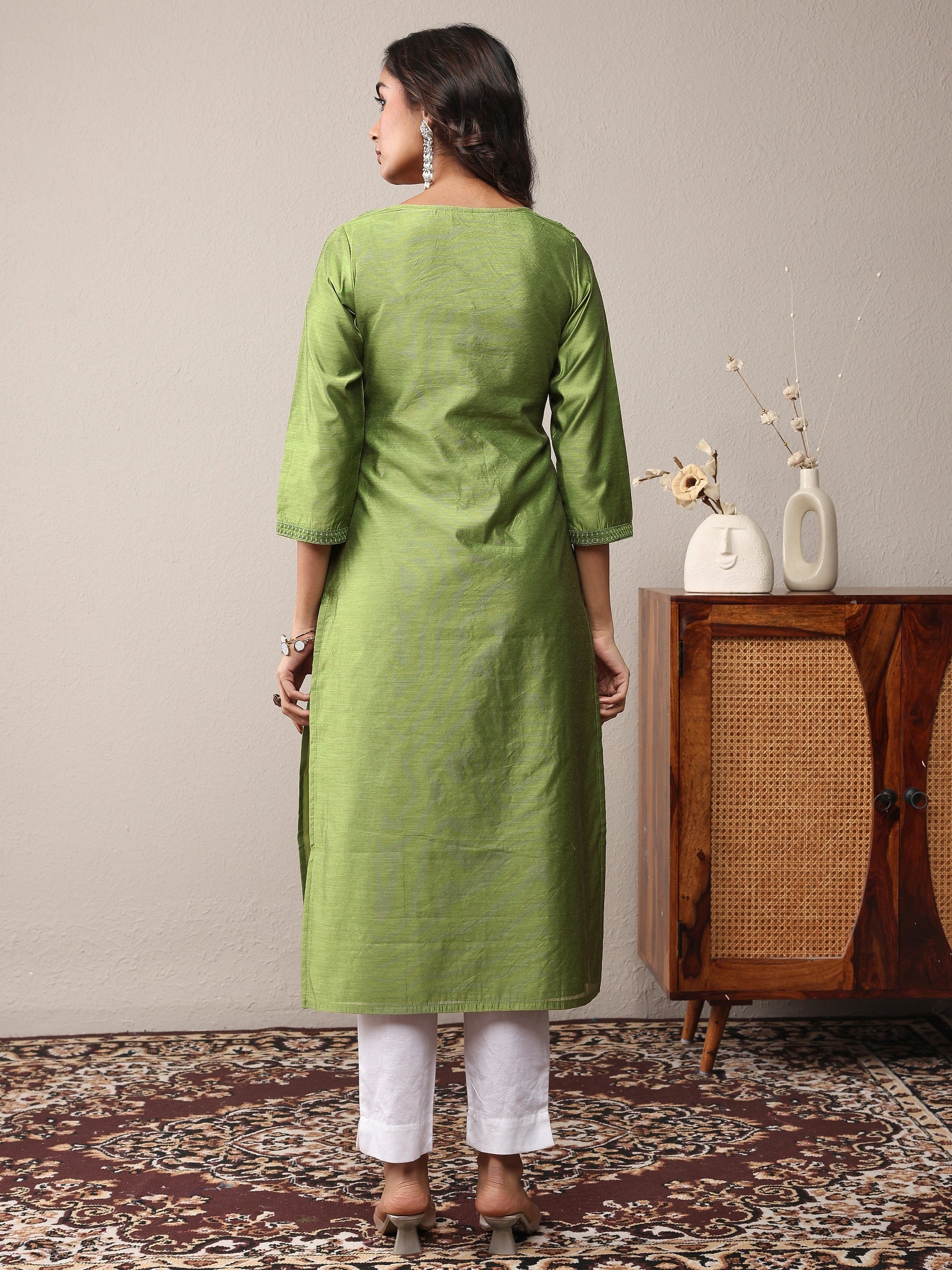 Libas Green Floral Embroidered Chanderi Silk Straight Kurta