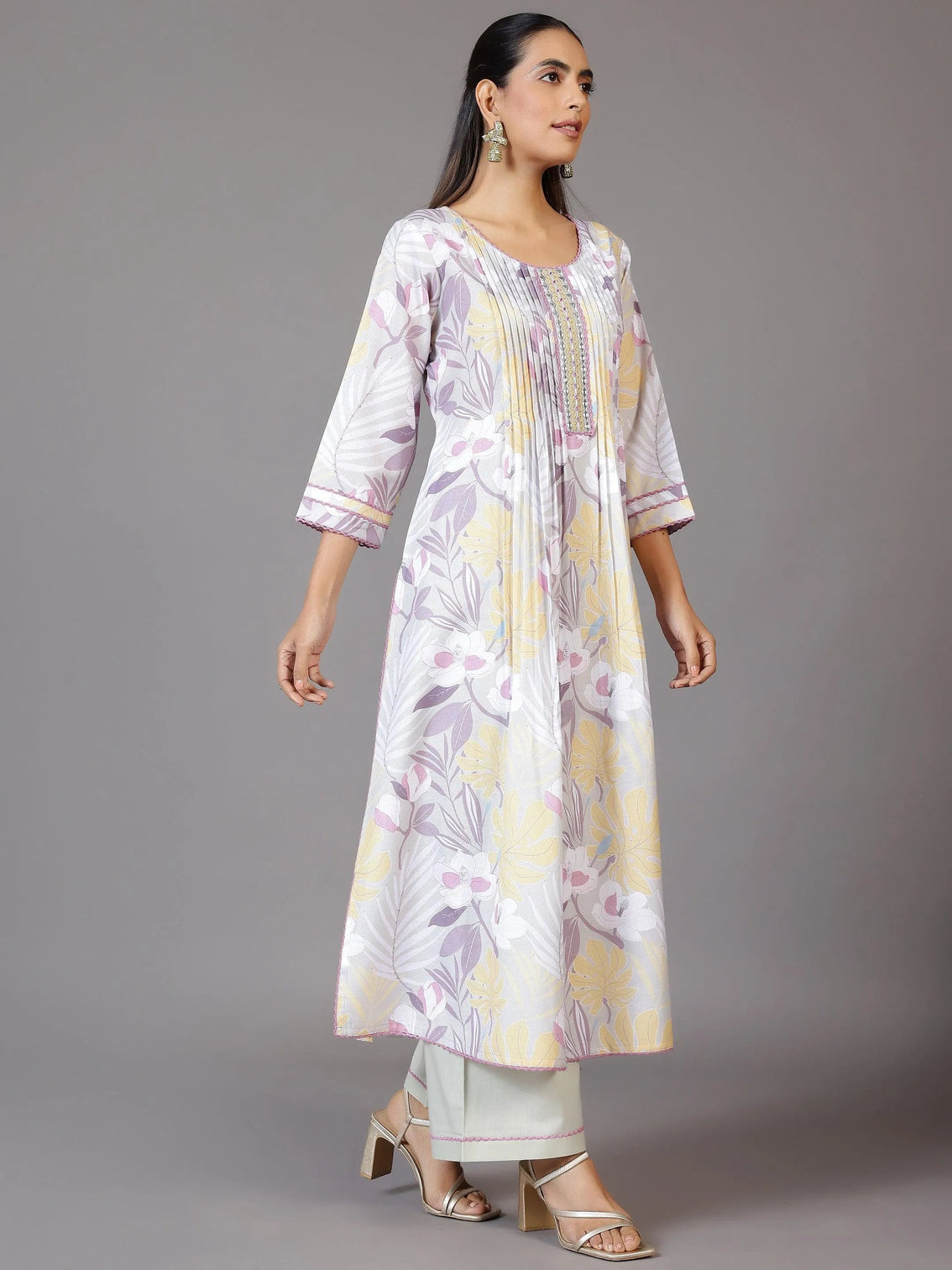 Mameraa Grey Printed Cotton Blend A-Line Kurta With Palazzos & Dupatta