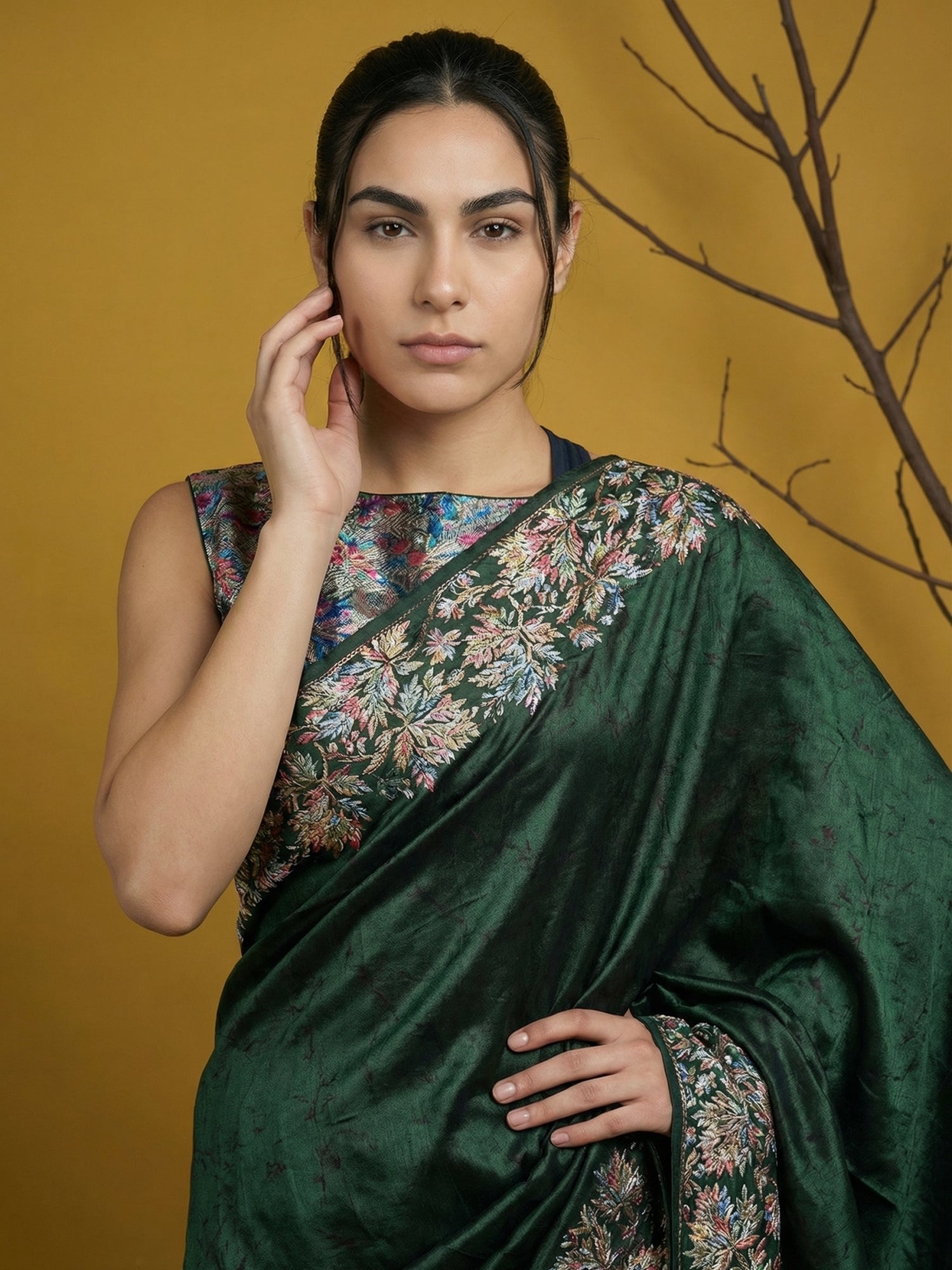 Soft Silk Printed Floral Saree with Rainbow Zari Woven Pallu and Contrast Blouse Festive Party Wear Saree