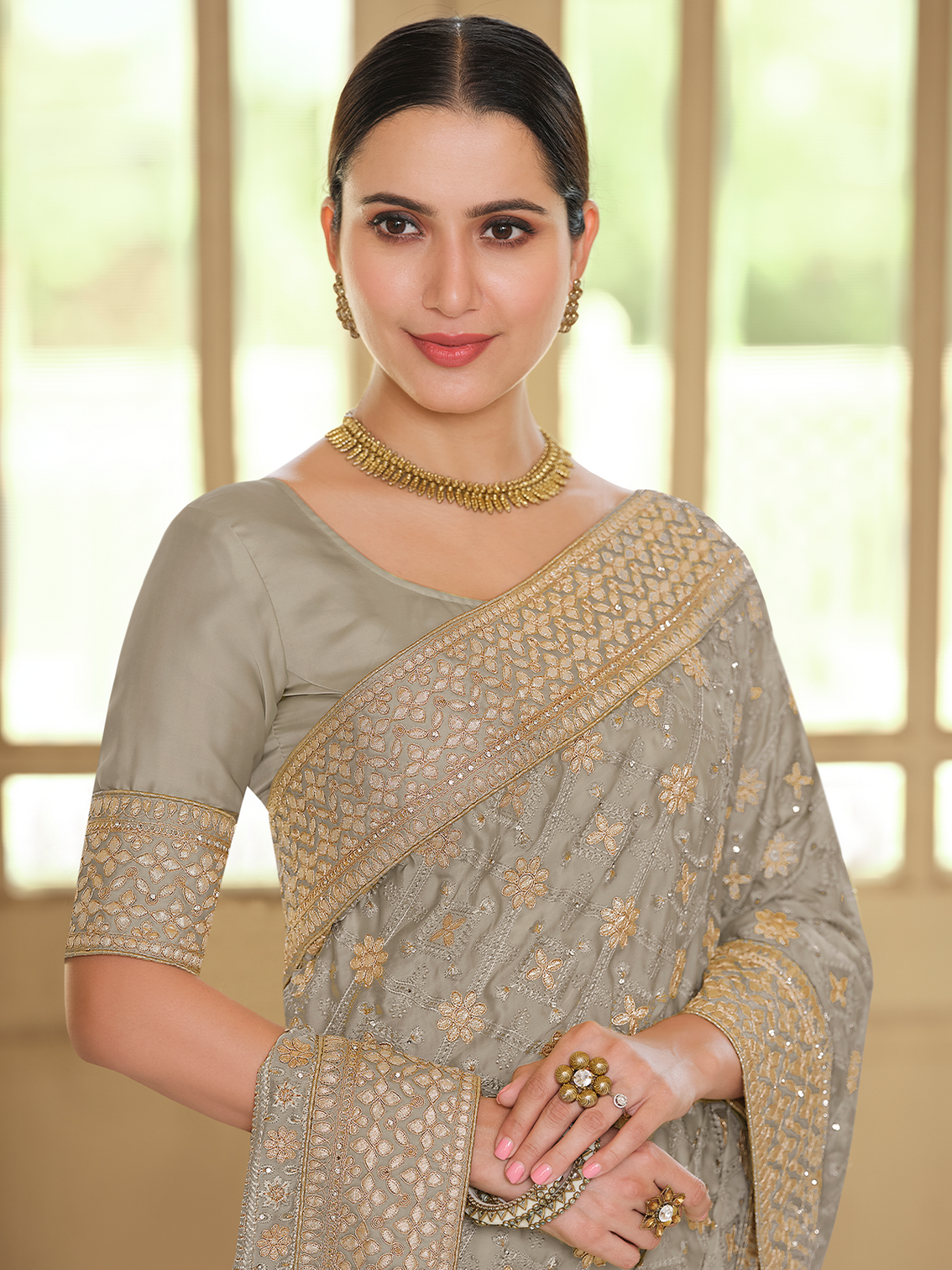 Grey Satin Georgette Saree With Unstitched Blouse