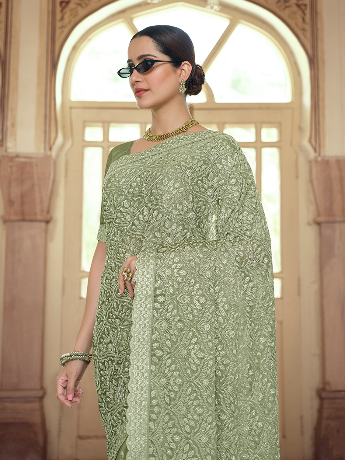 Green Chiffon Saree With Unstitched Blouse