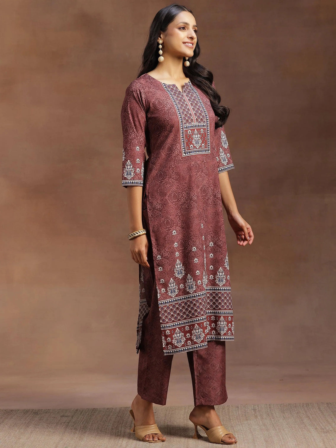Mameraa Brown Printed Poly Crepe Straight Kurta With Trousers