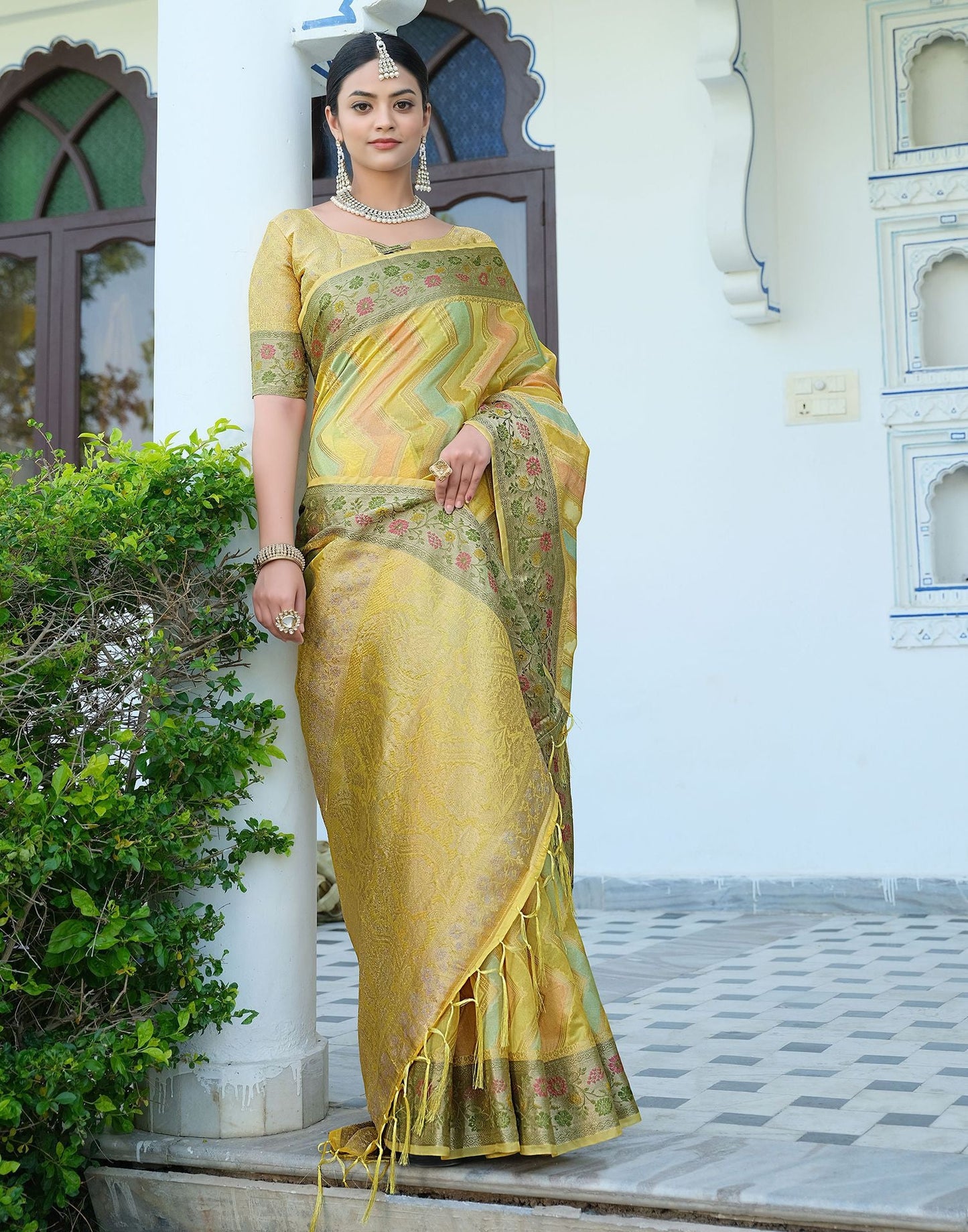 Yellow Woven Banarasi Organza Saree