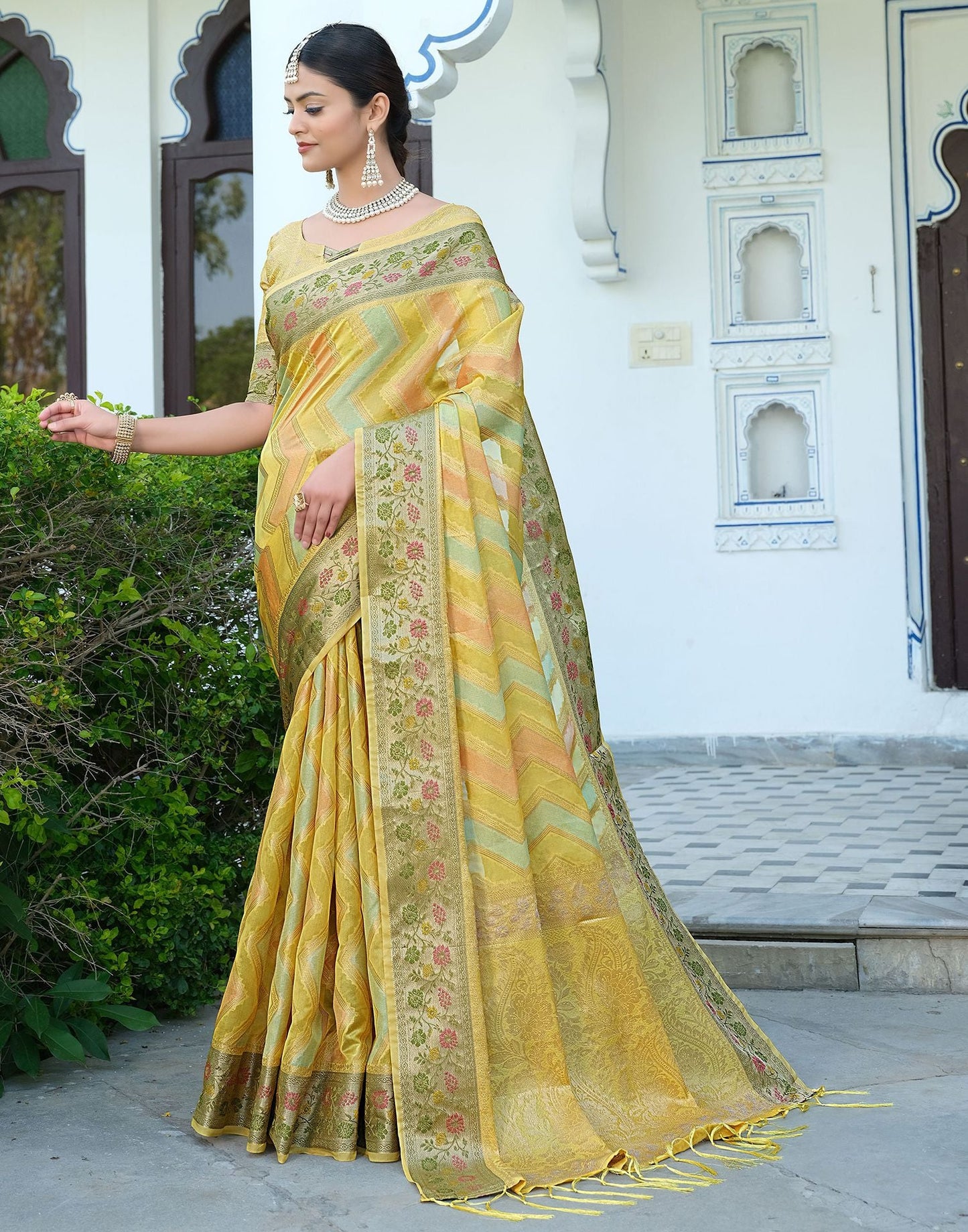 Yellow Woven Banarasi Organza Saree