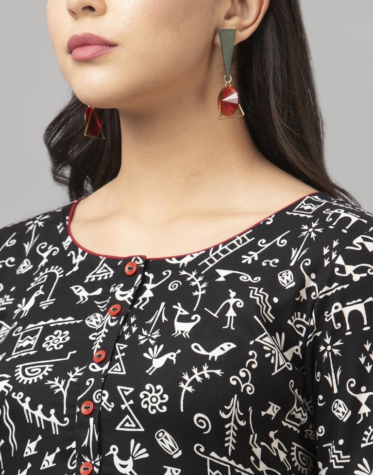 Sparkling Black Coloured Printed Rayon Kurti