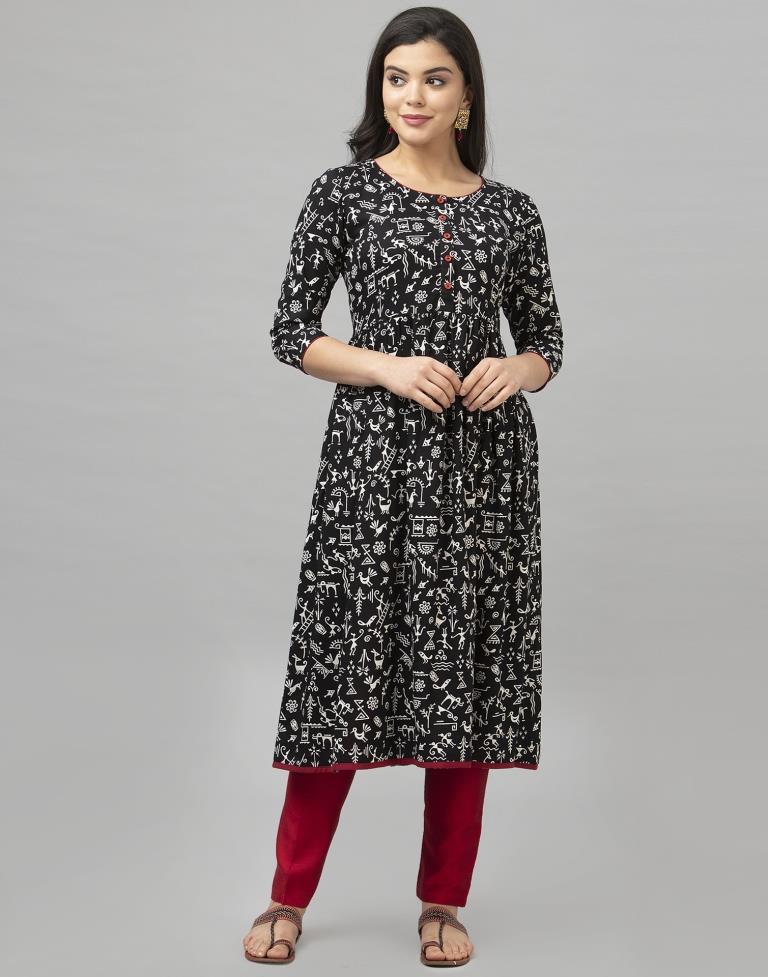 Sparkling Black Coloured Printed Rayon Kurti