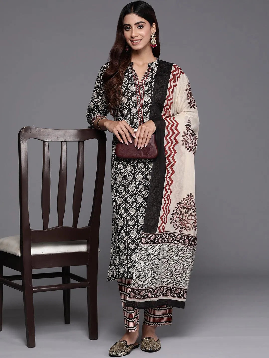 Libas Black Printed Cotton Straight Suit With Dupatta