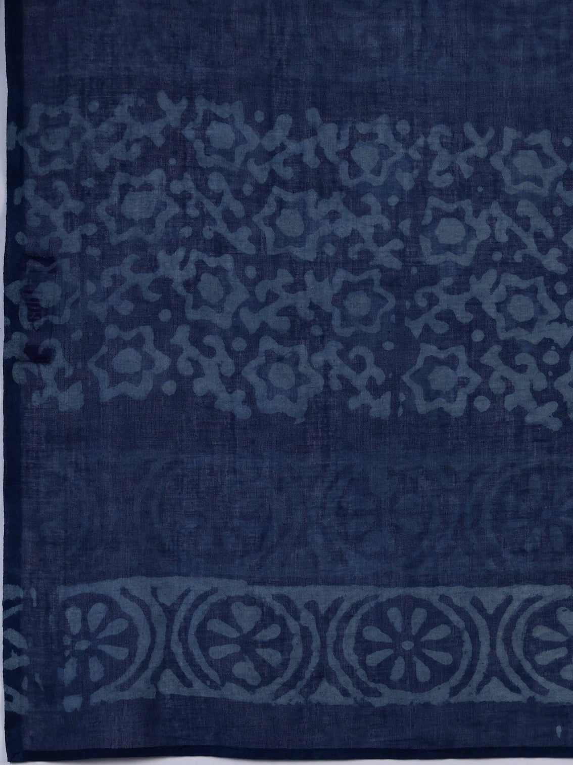 Mameraa Blue Printed Cotton Straight Suit With Dupatta