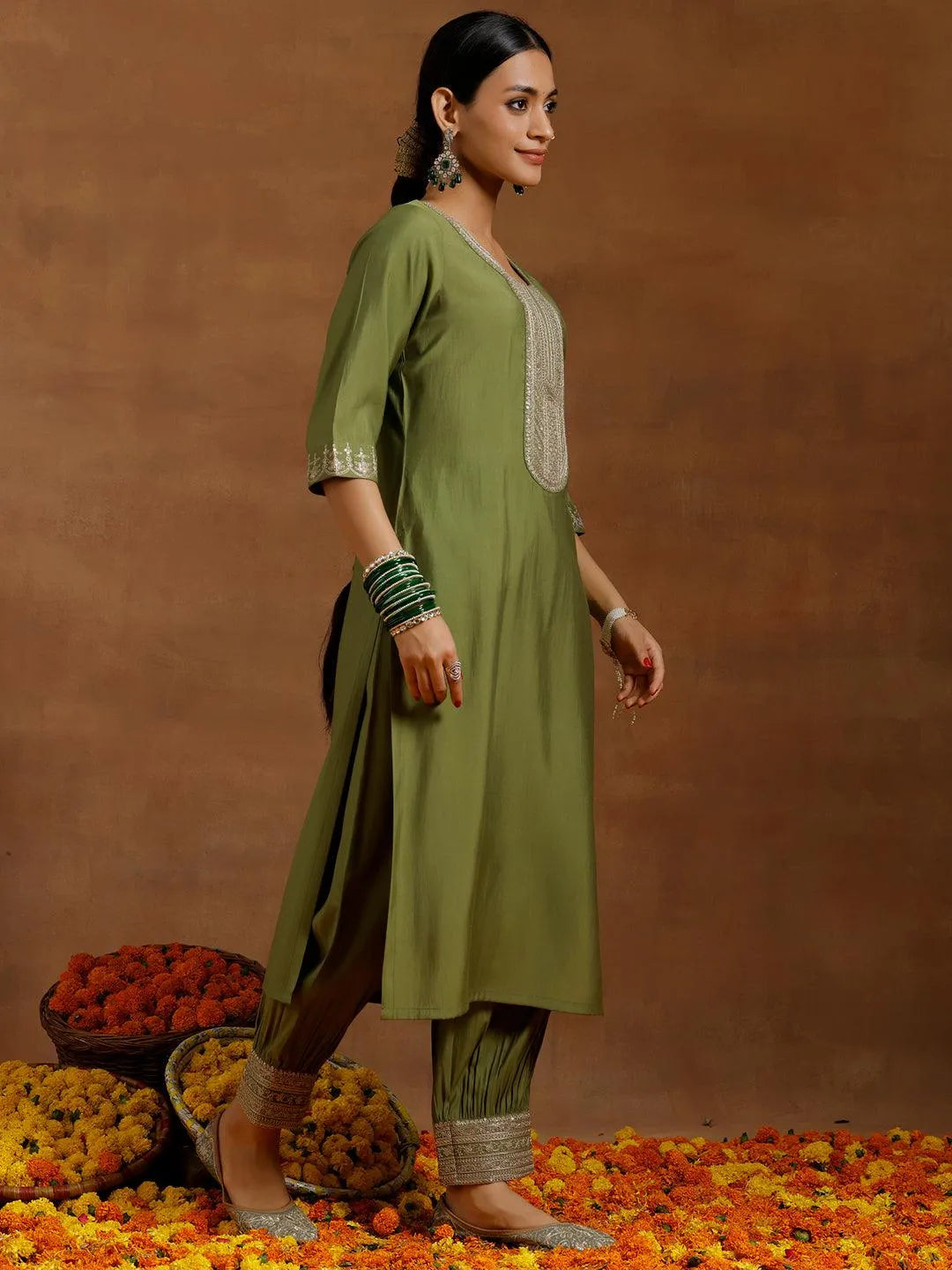 Mameraa Green Yoke Design Straight Suit With Dupatta