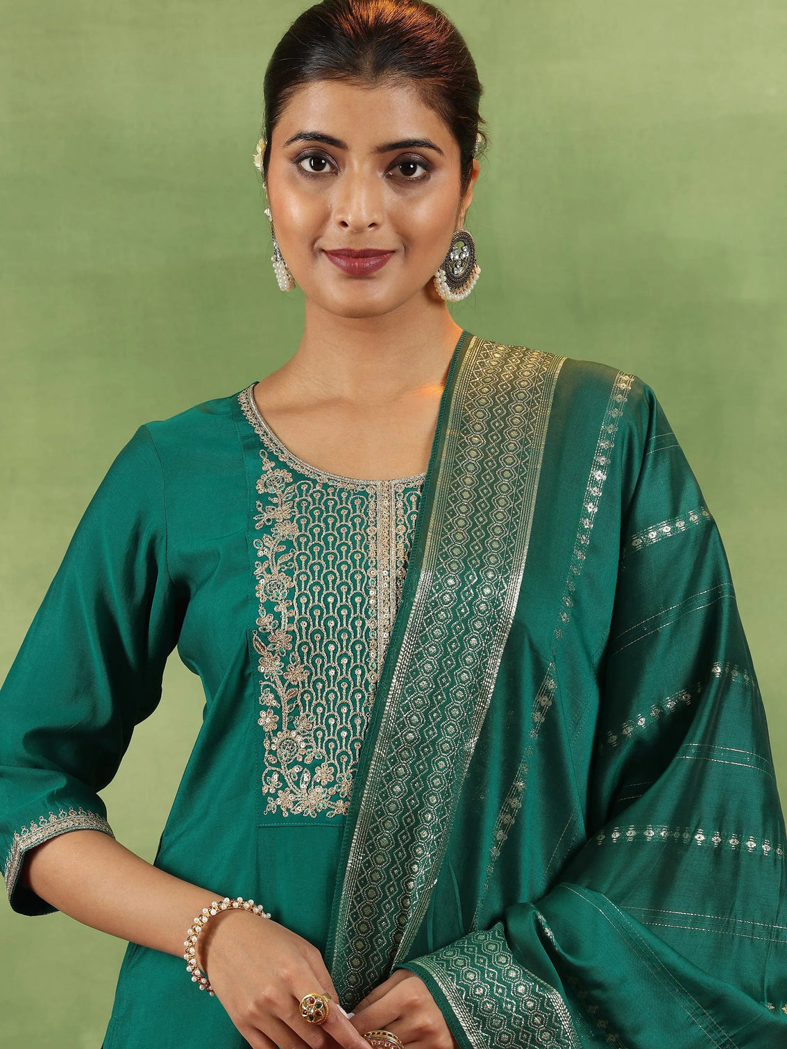 Mameraa Green Yoke Design Straight Suit With Dupatta