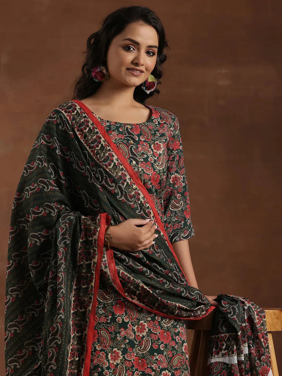 Mameraa Green Printed Cotton Straight Suit With Dupatta