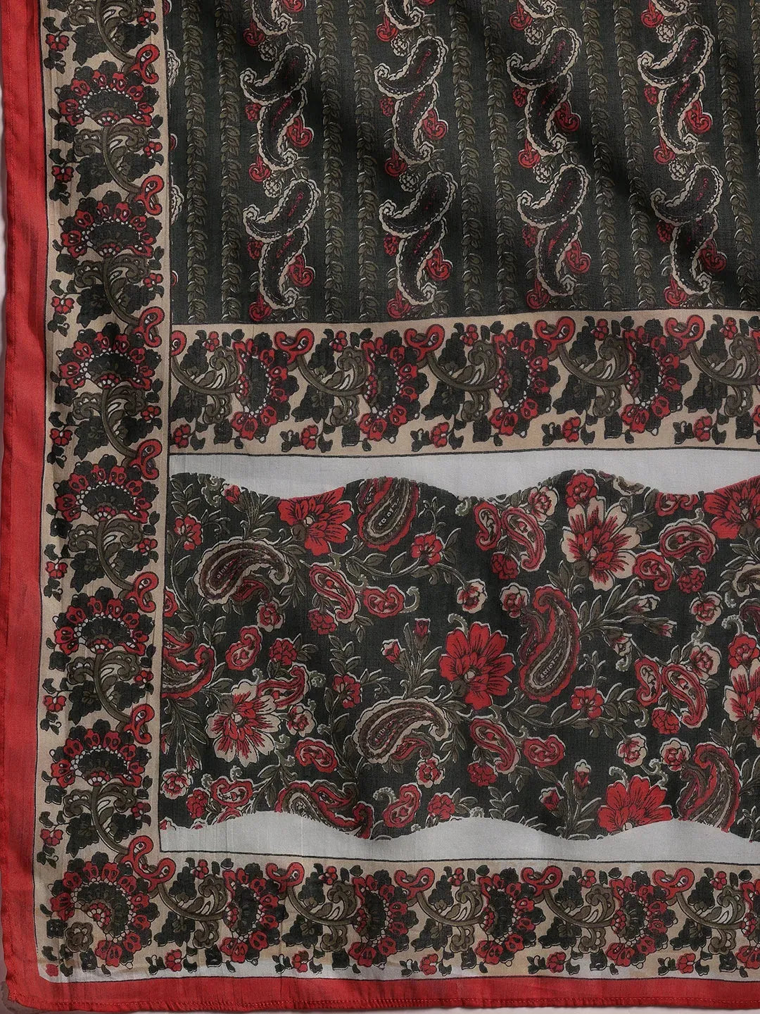 Mameraa Green Printed Cotton Straight Suit With Dupatta