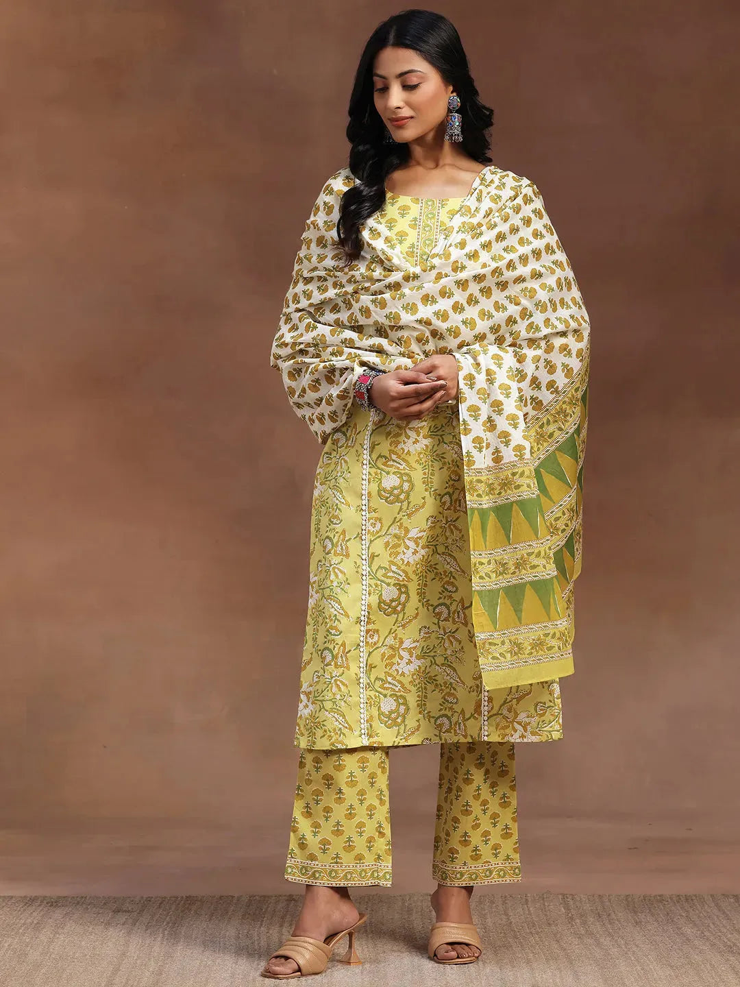 Mameraa Yellow Printed Cotton Straight Suit With Dupatta