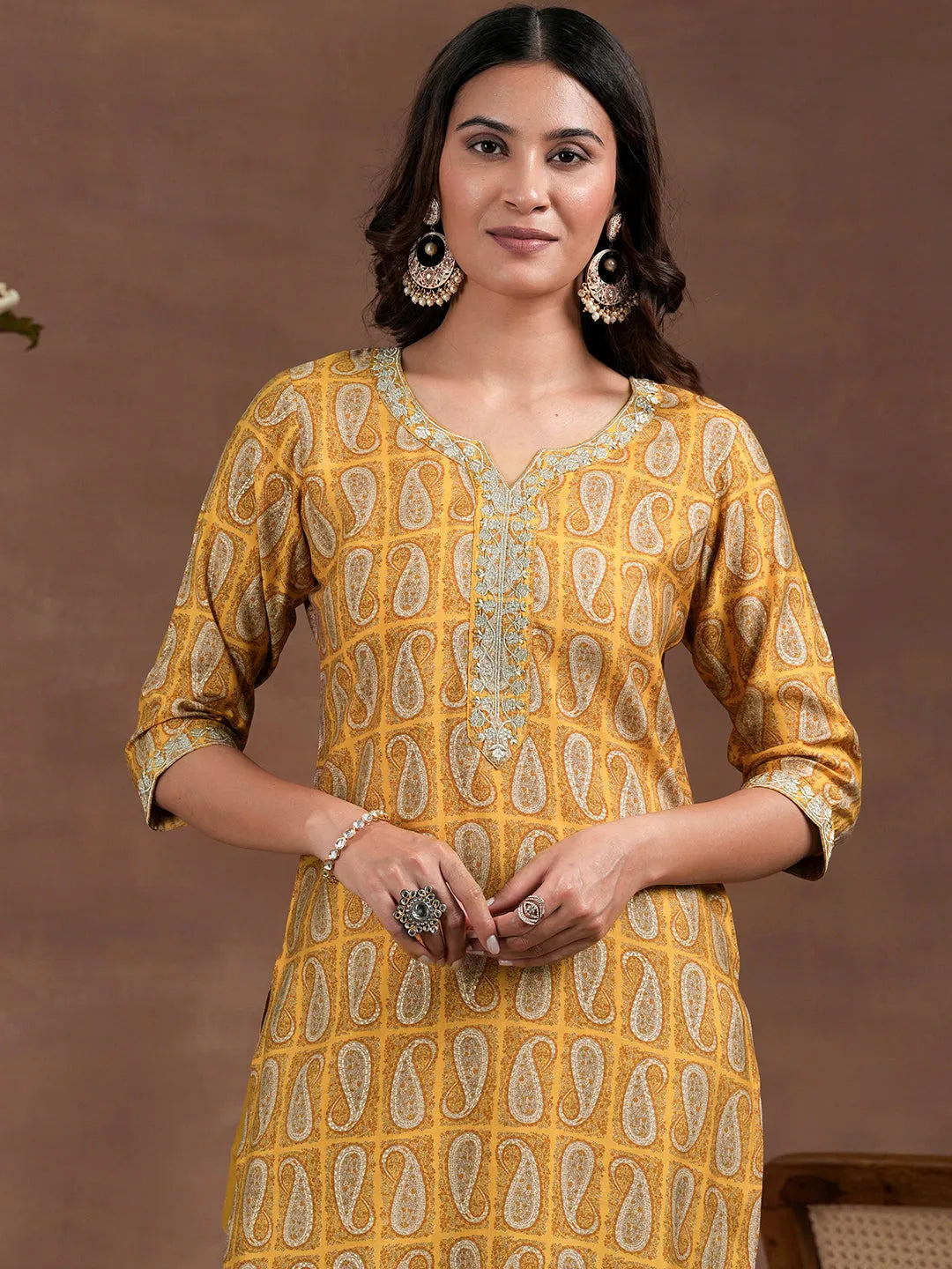 Mameraa Mustard Printed Silk Blend Straight Suit With Dupatta