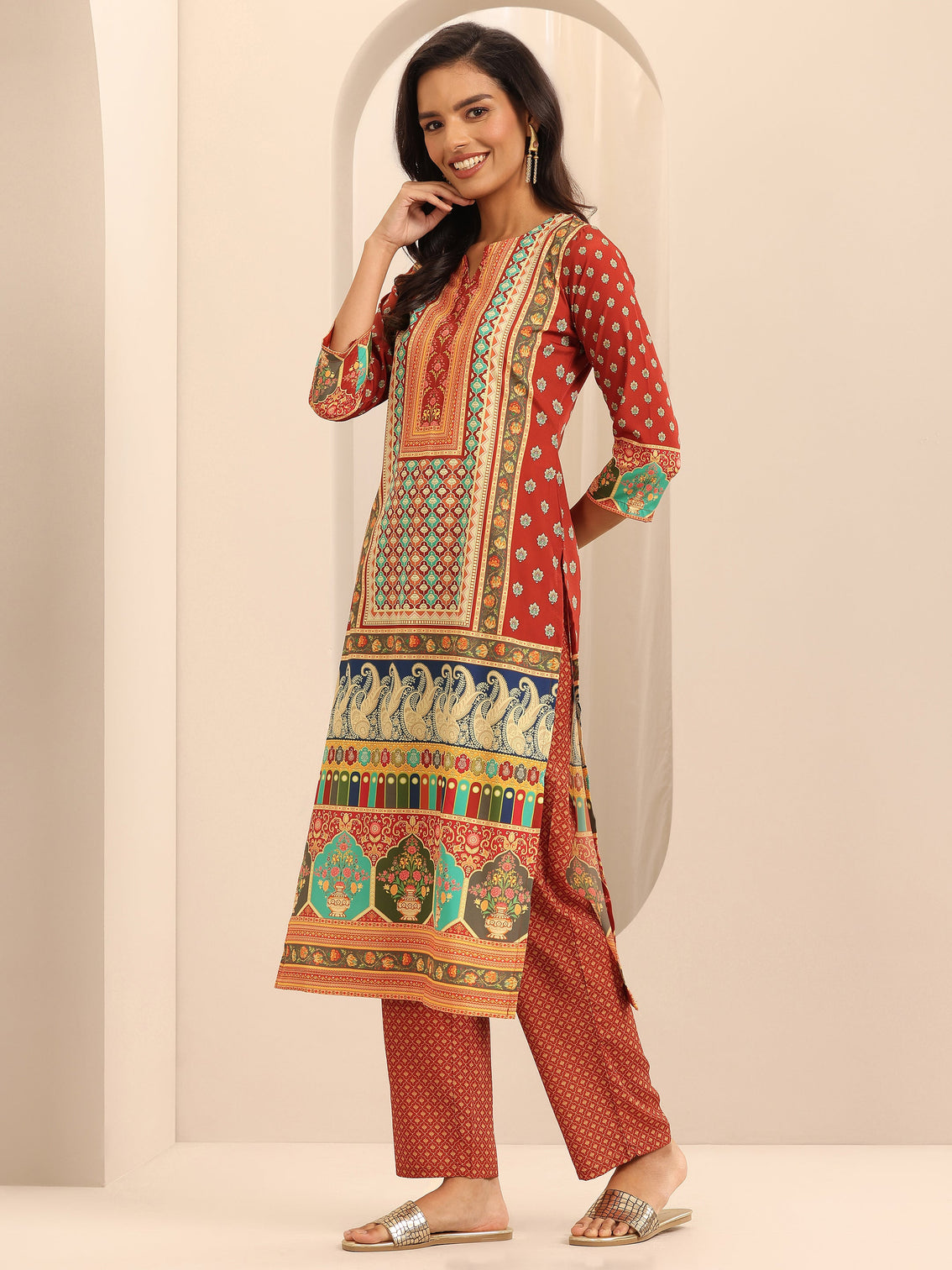 Mameraa Multi Printed Poly Crepe Straight Kurta Set