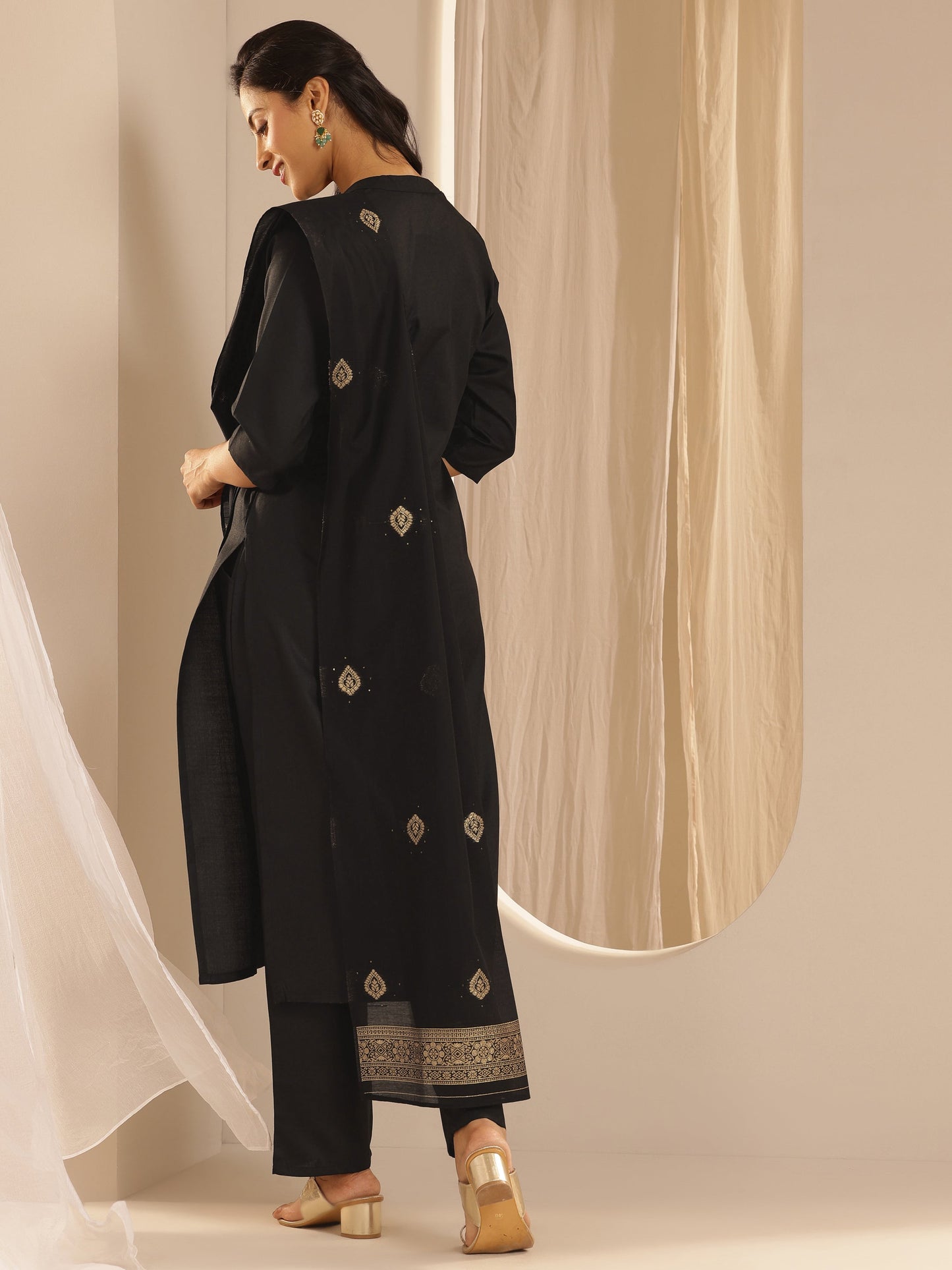 Gerua Black Solid Cotton Blend Straight Suit With Dupatta