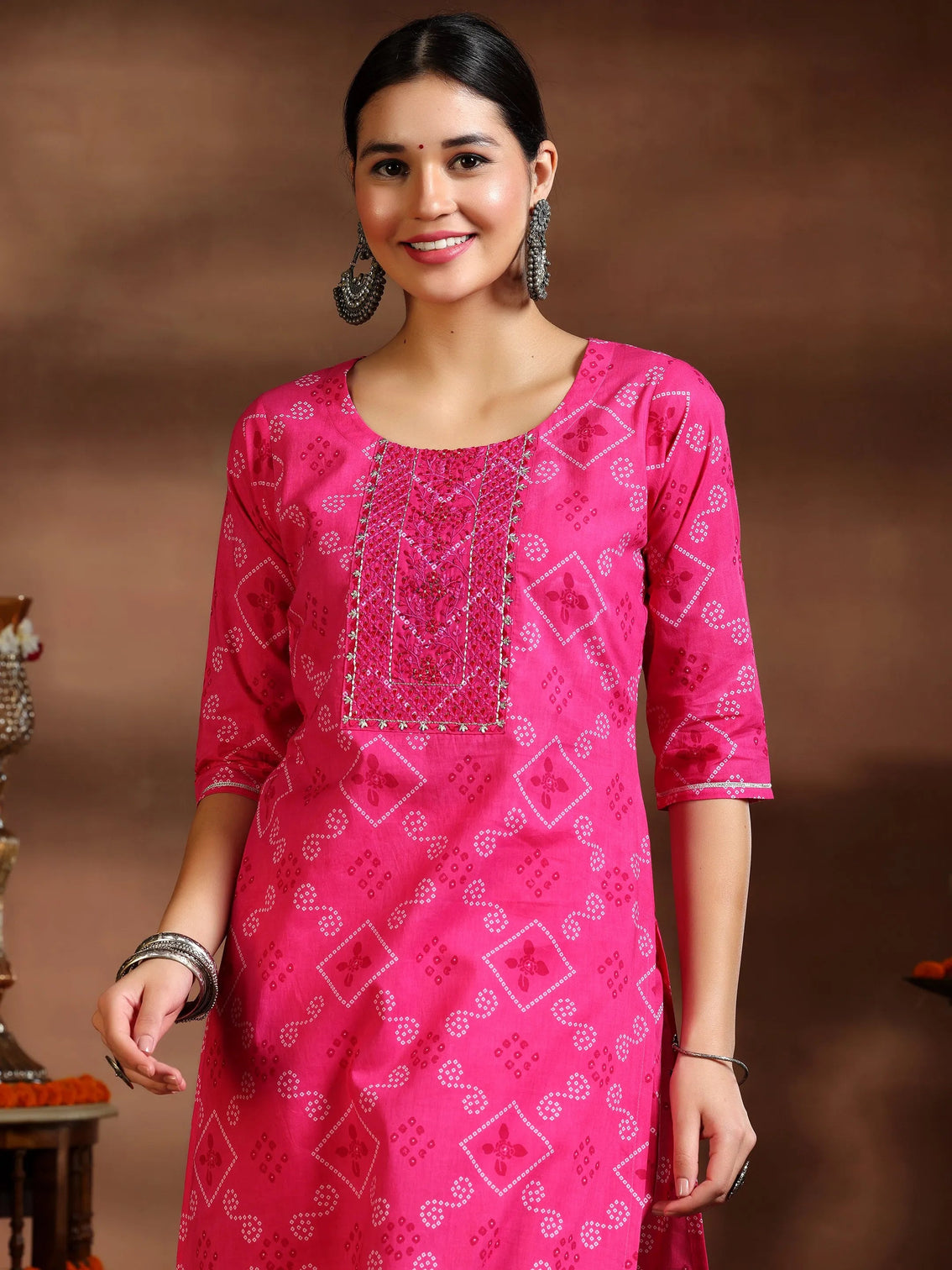 Mameraa Pink Printed Cotton Straight Suit With Dupatta