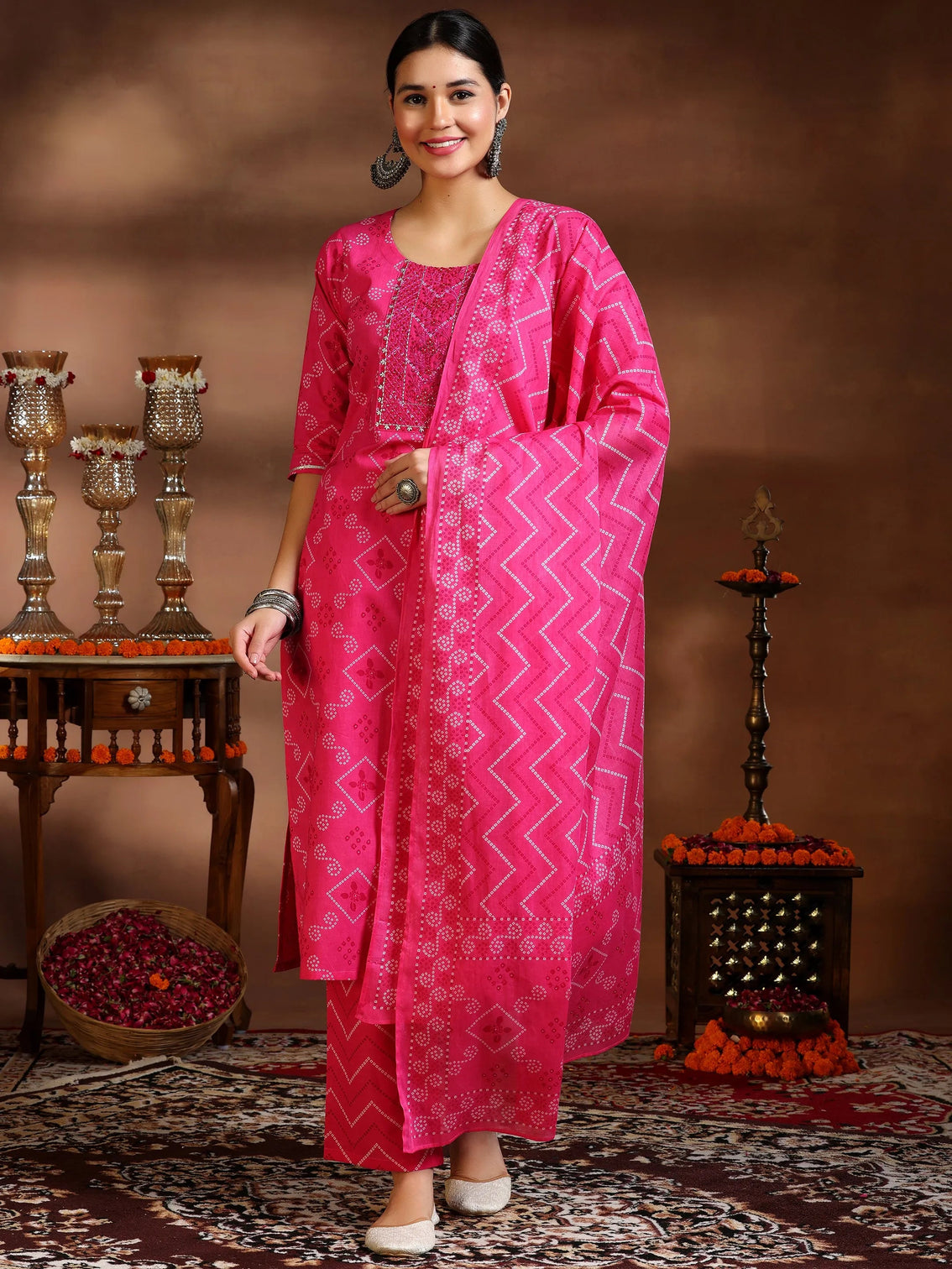 Mameraa Pink Printed Cotton Straight Suit With Dupatta