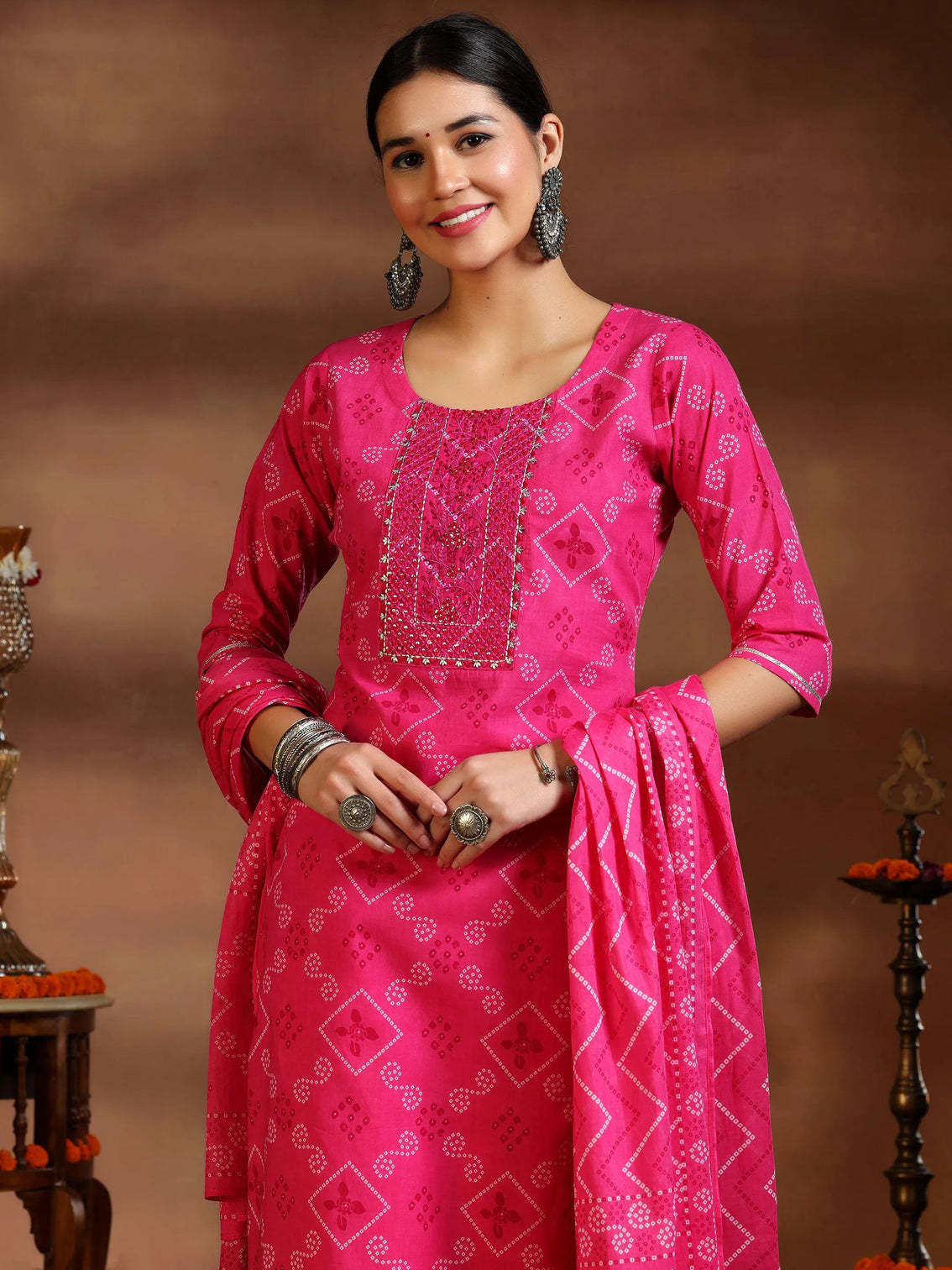 Mameraa Pink Printed Cotton Straight Suit With Dupatta