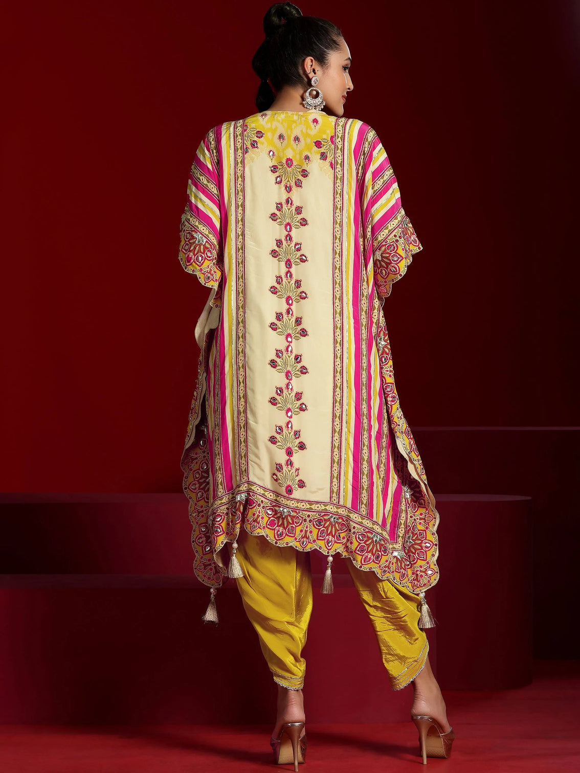 Mameraa Art Multi Printed Silk Blend Co-Ords