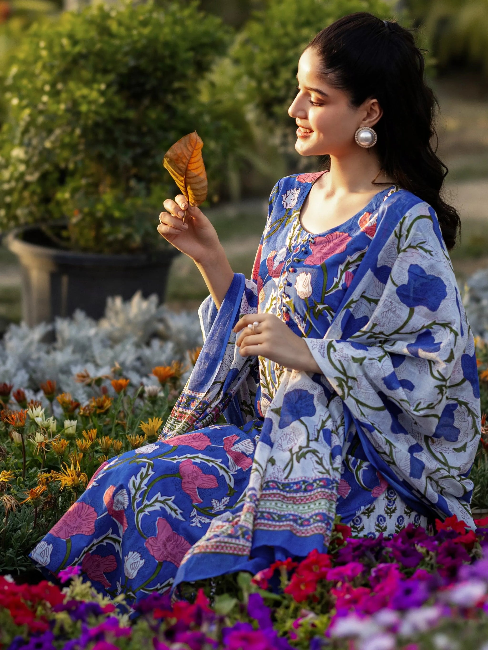 Libas Blue Printed Cotton Straight Suit Sets With Dupatta