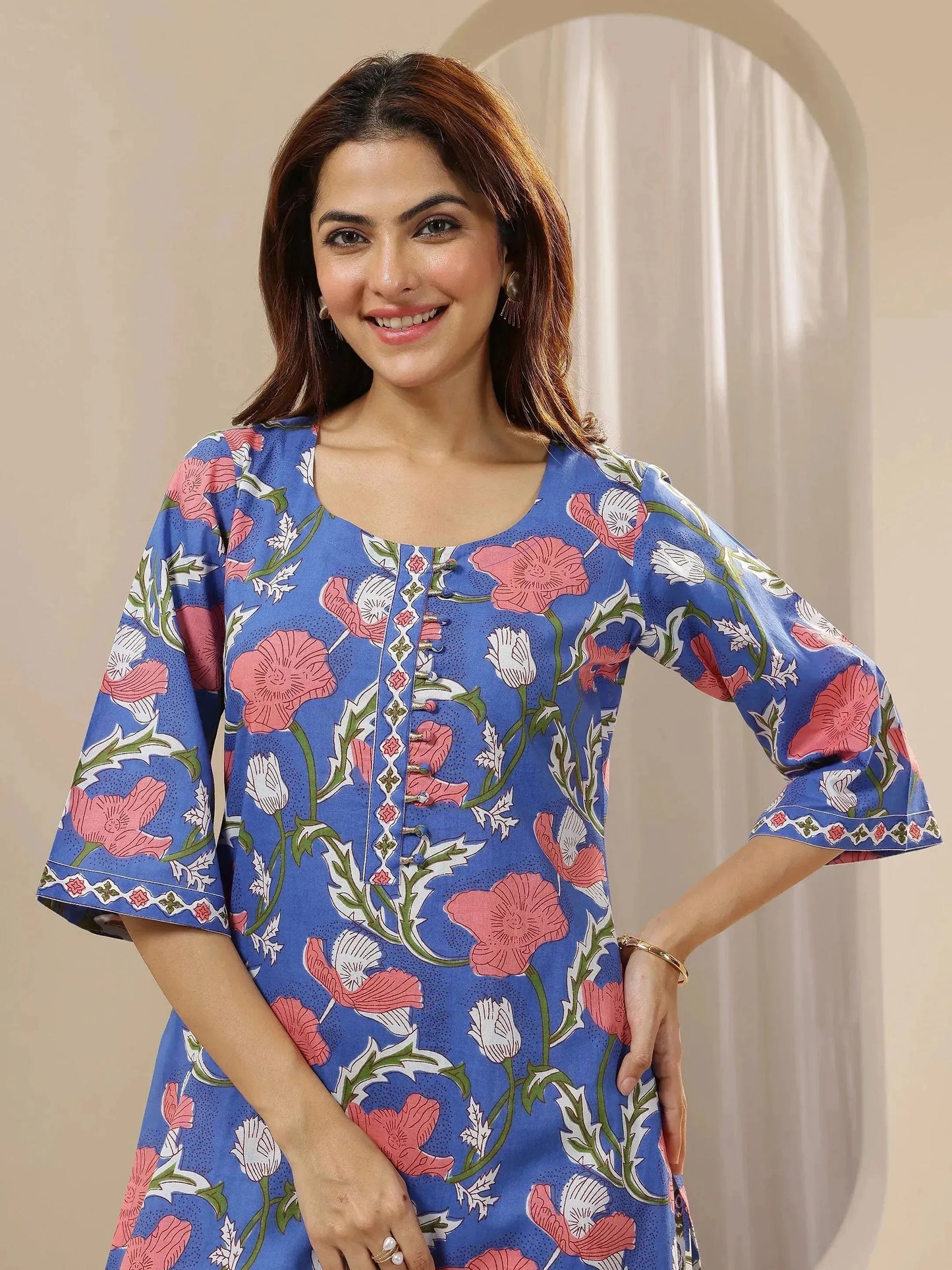 Libas Blue Printed Cotton Straight Suit Sets With Dupatta