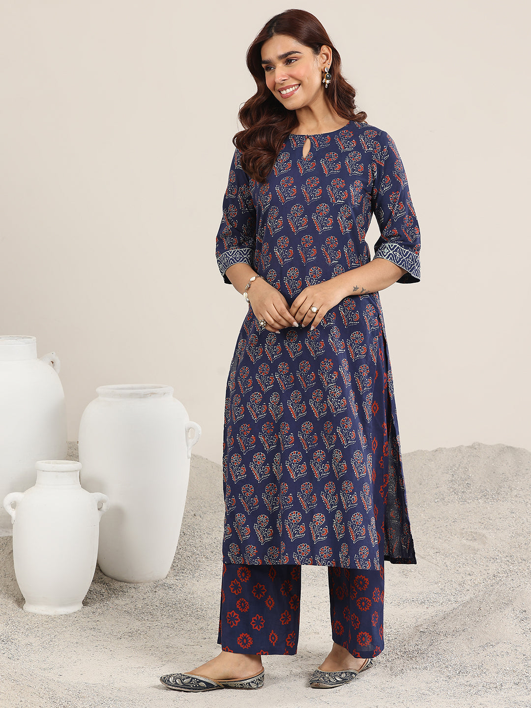 Mameraa Blue Printed Cotton Straight Suit With Dupatta