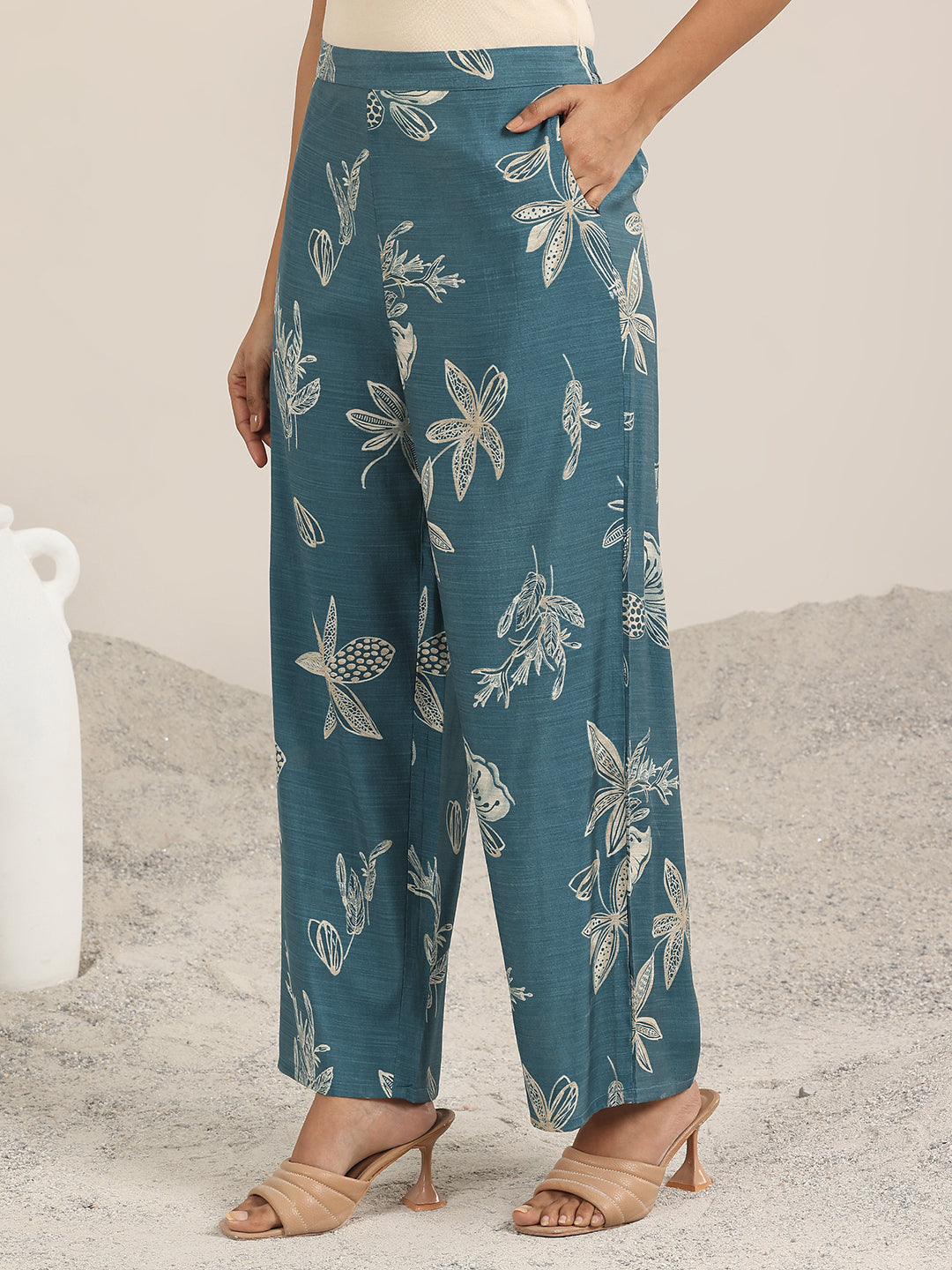 Libas Blue Printed Silk Blend Co-Ord Sets